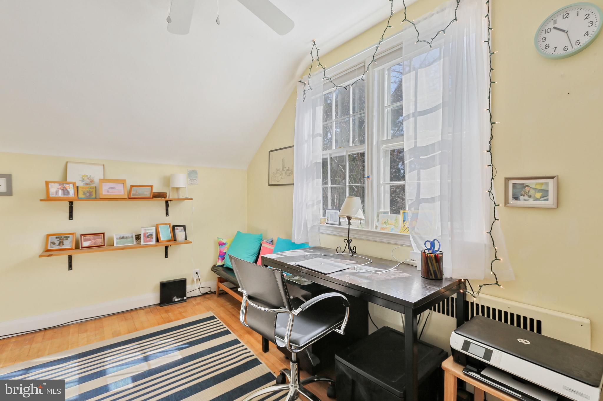 BELVEDERE SQUARE - Residential