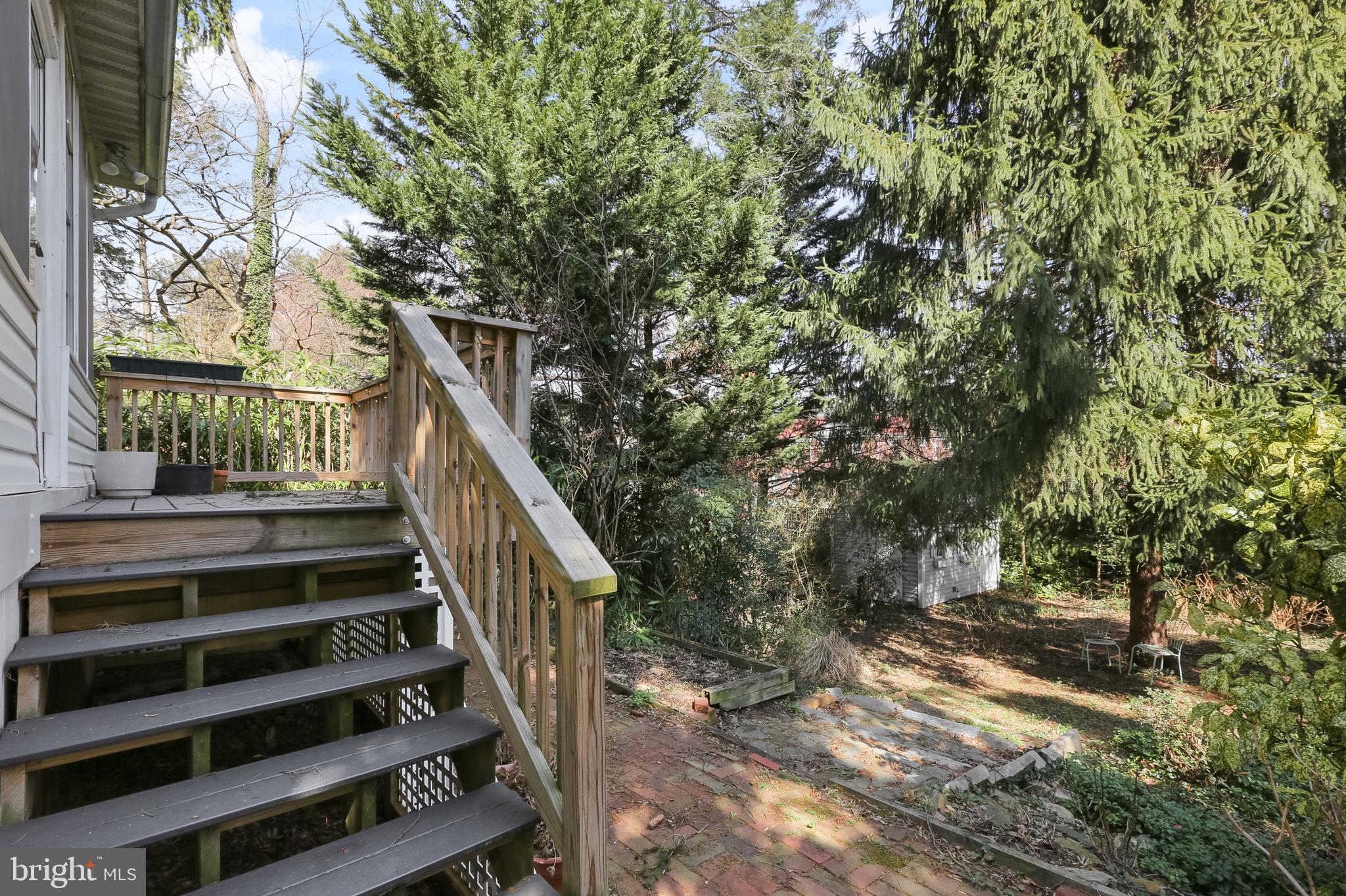 BELVEDERE SQUARE - Residential