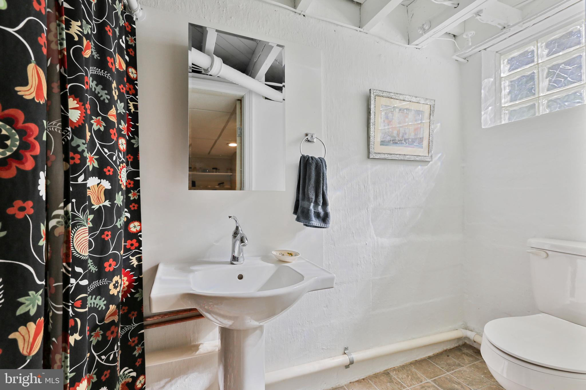 BELVEDERE SQUARE - Residential