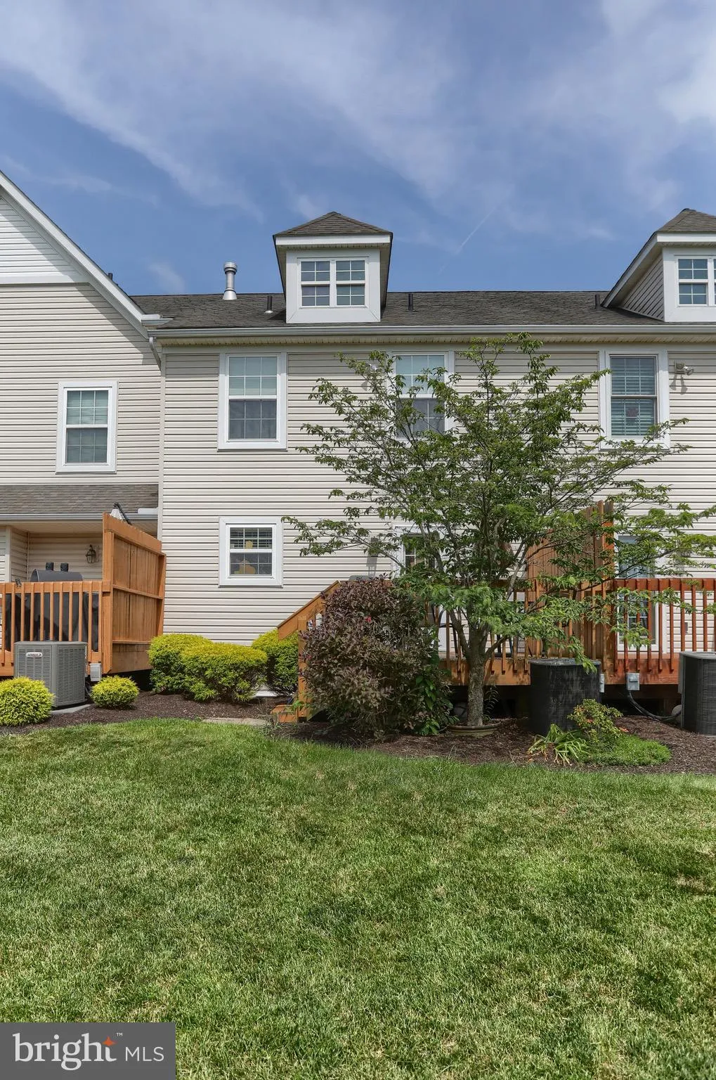 Palmyra, Pennsylvania 17078, United States, 3 Bedrooms Bedrooms, ,3 BathroomsBathrooms,Residential,Active,151707