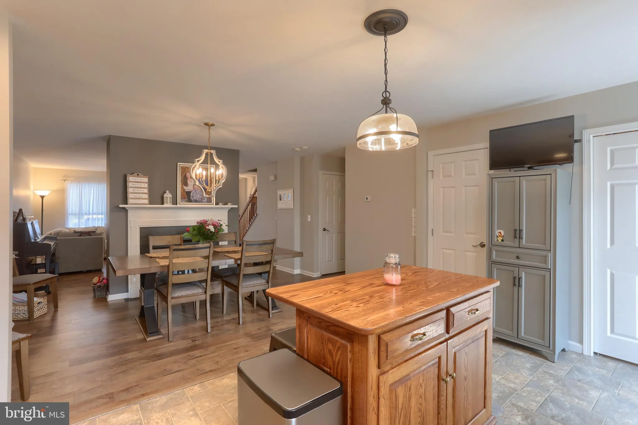 Palmyra, Pennsylvania 17078, United States, 3 Bedrooms Bedrooms, ,3 BathroomsBathrooms,Residential,Active,151707