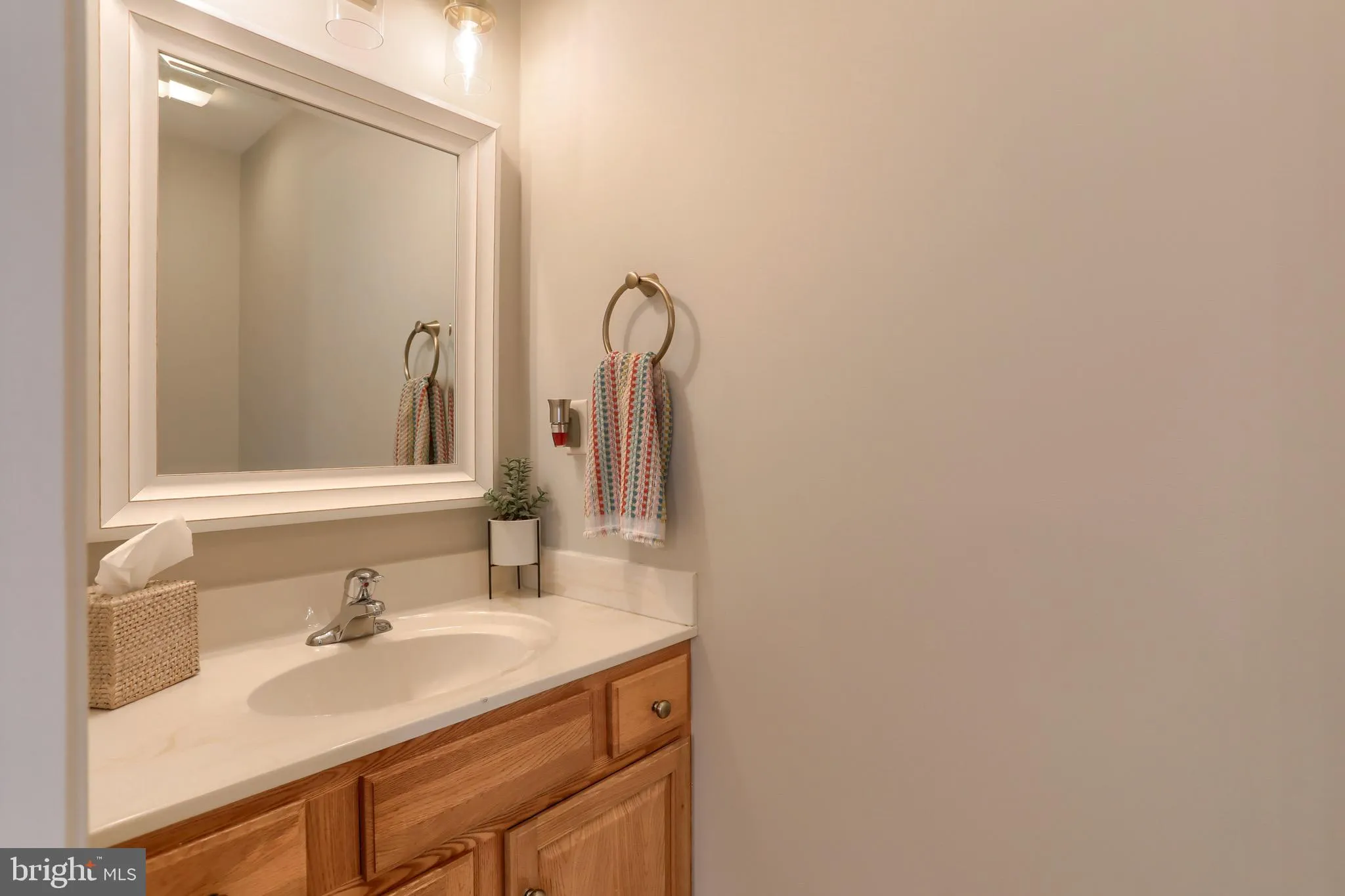 Palmyra, Pennsylvania 17078, United States, 3 Bedrooms Bedrooms, ,3 BathroomsBathrooms,Residential,Active,151707