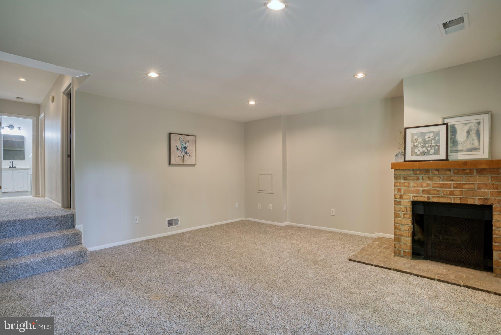 SYCAMORE RIDGE - Residential