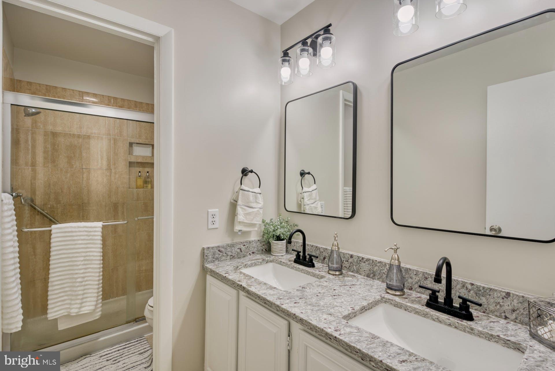 SYCAMORE RIDGE - Residential