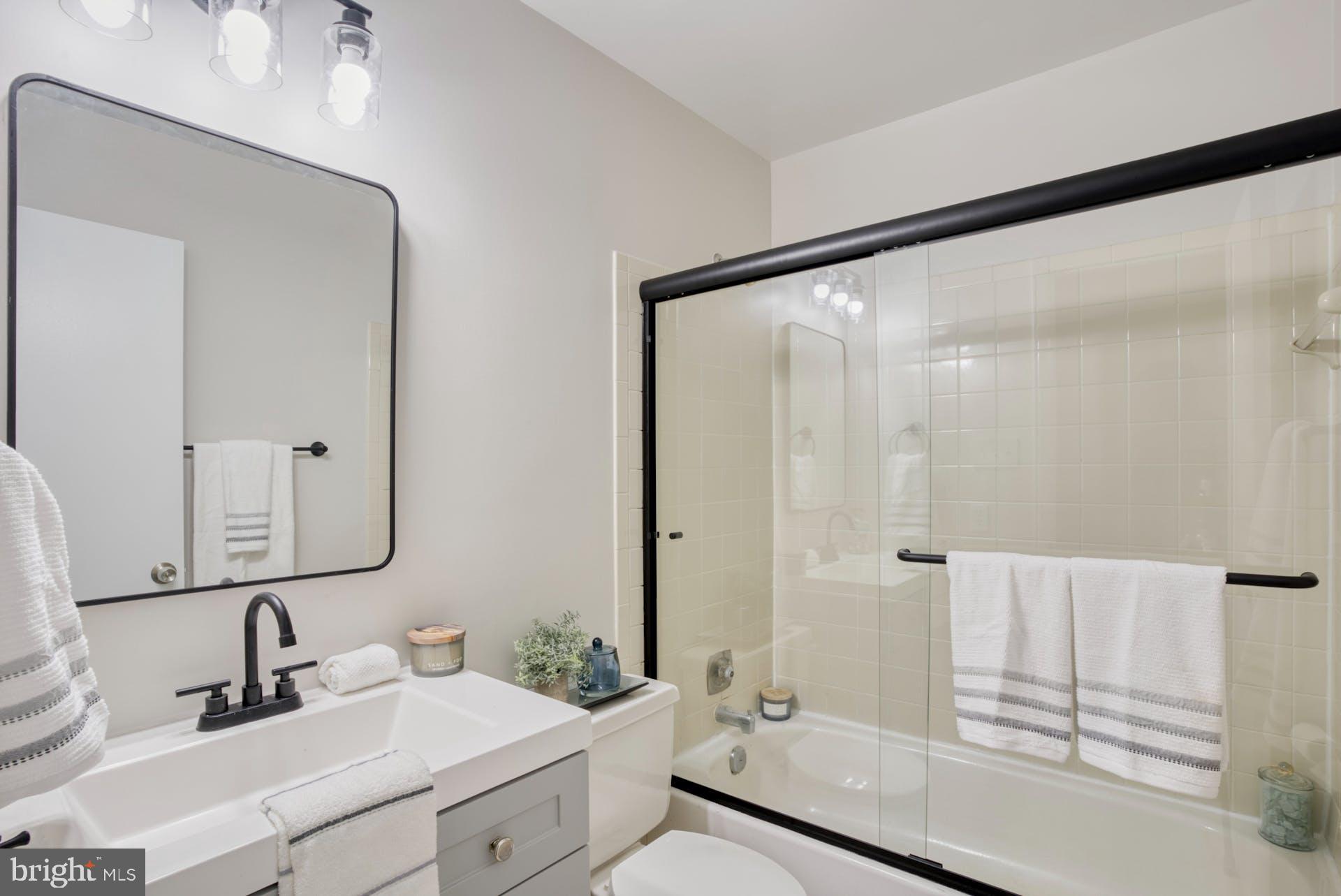 SYCAMORE RIDGE - Residential