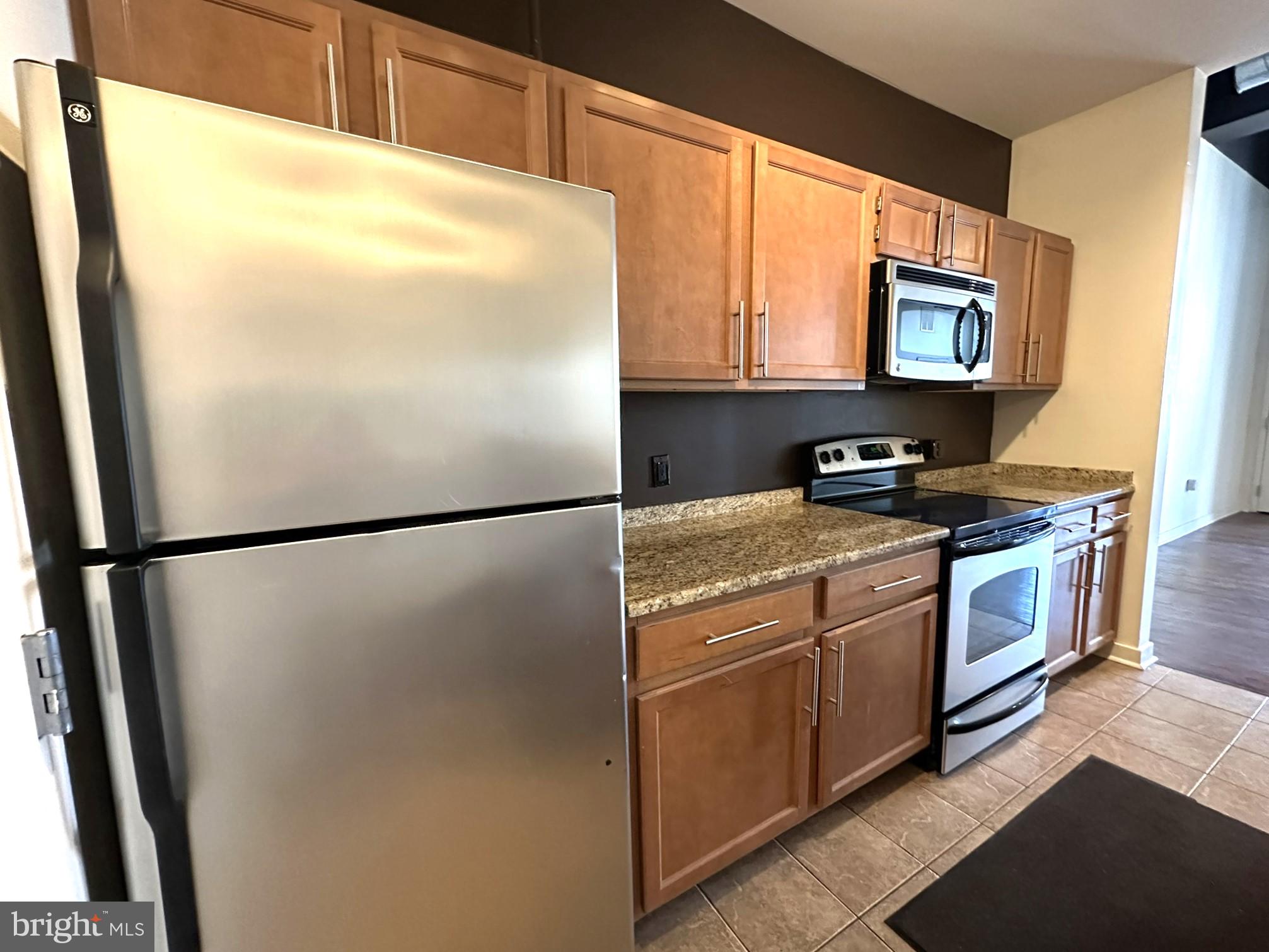 CENTER CITY - Residential Lease