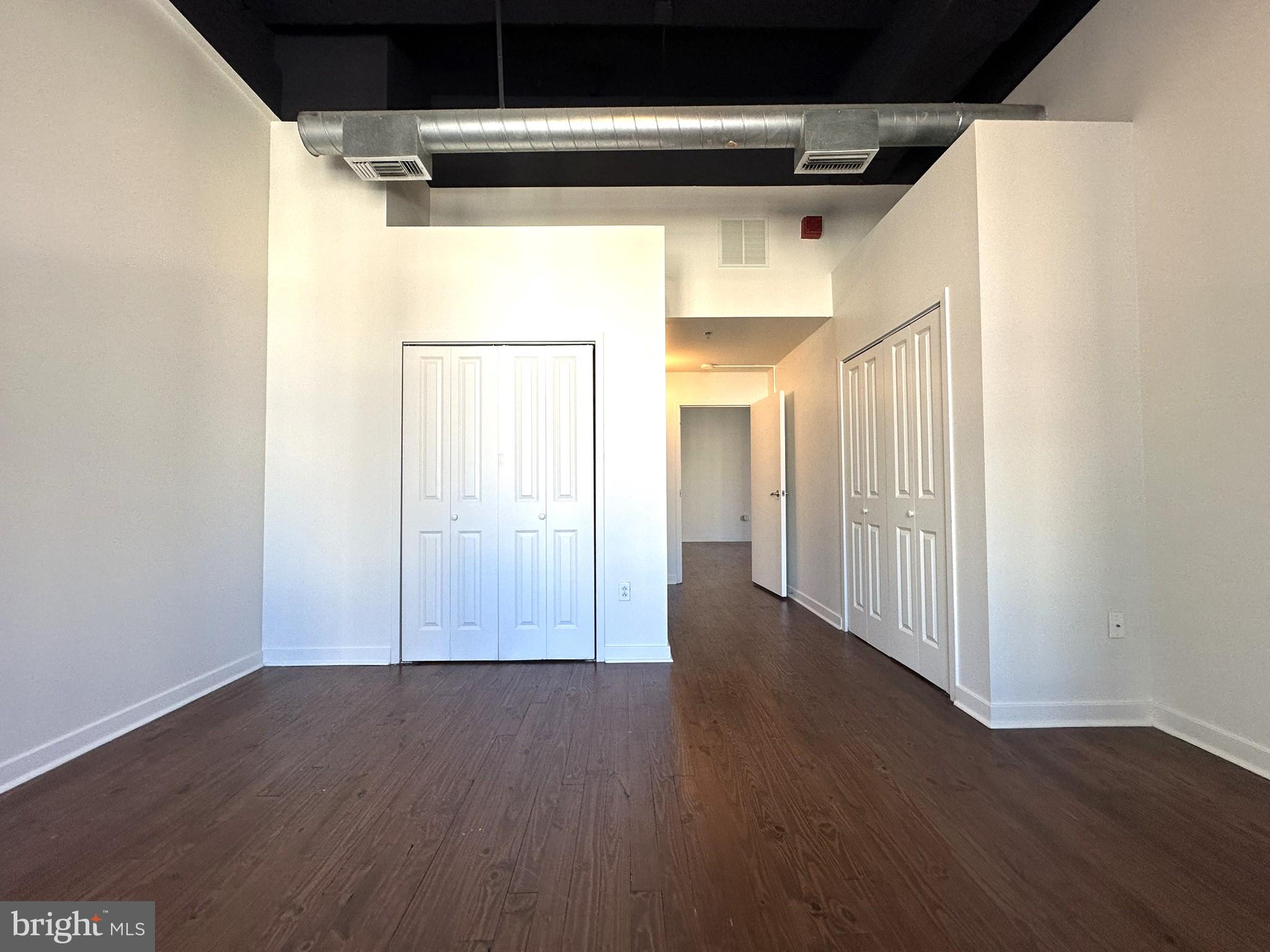 CENTER CITY - Residential Lease