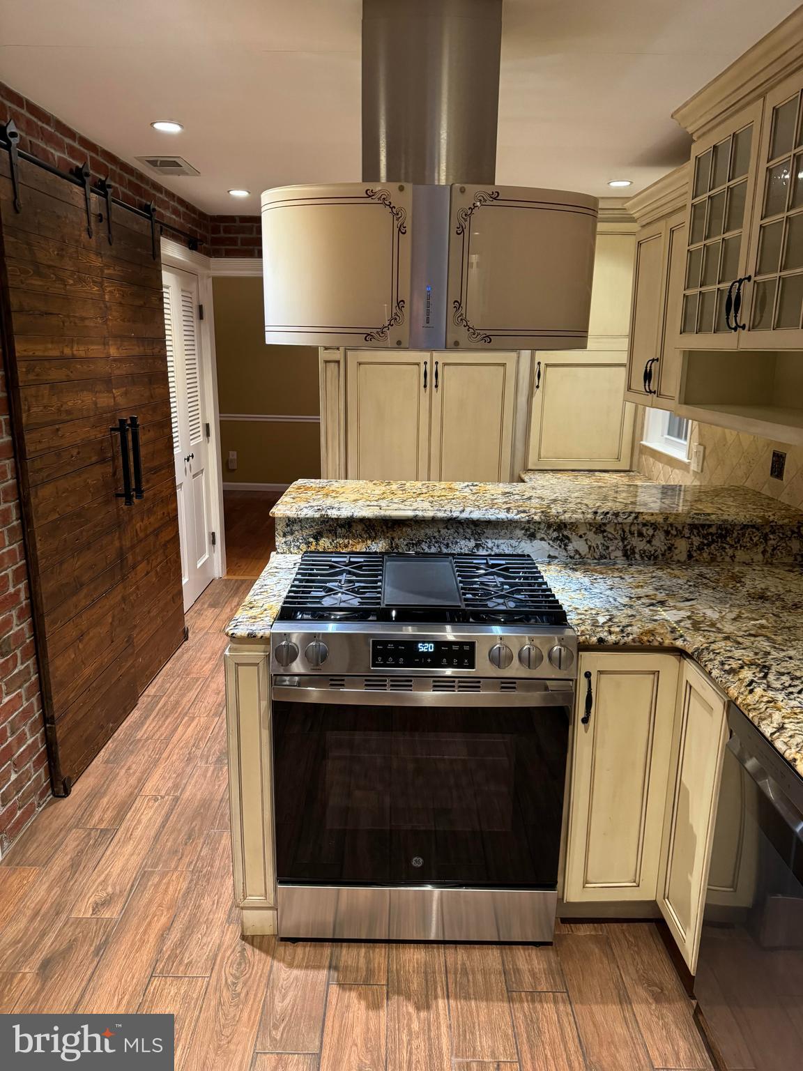 CROYDON PARK - Residential Lease