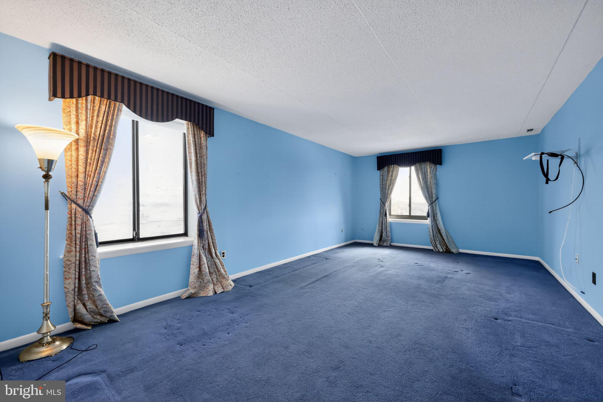 VALLEY FORGE TOWER - Residential