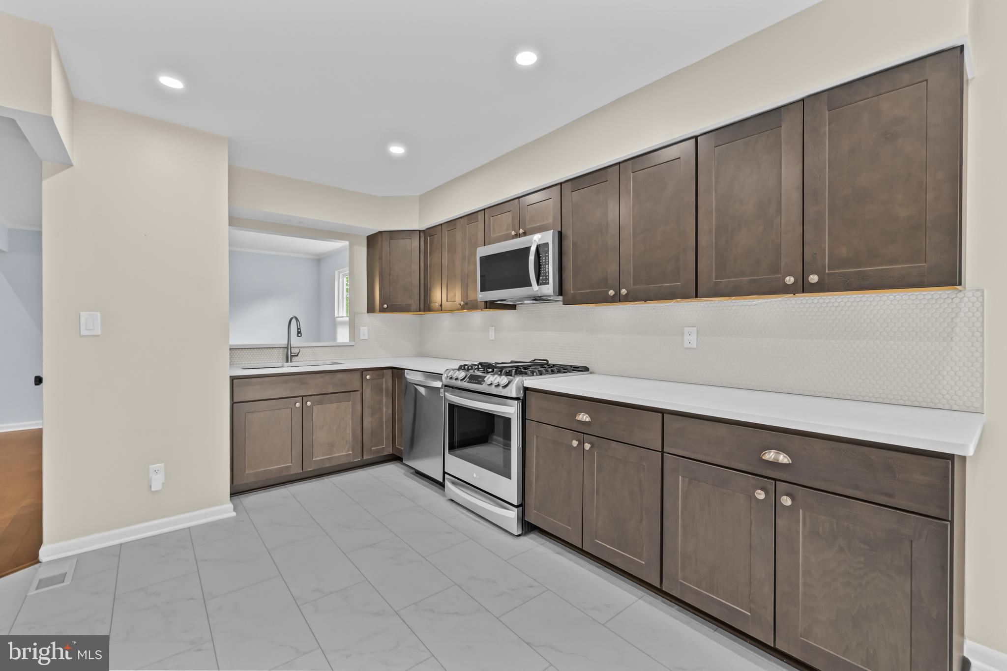 ARMFIELD FARMS - Residential