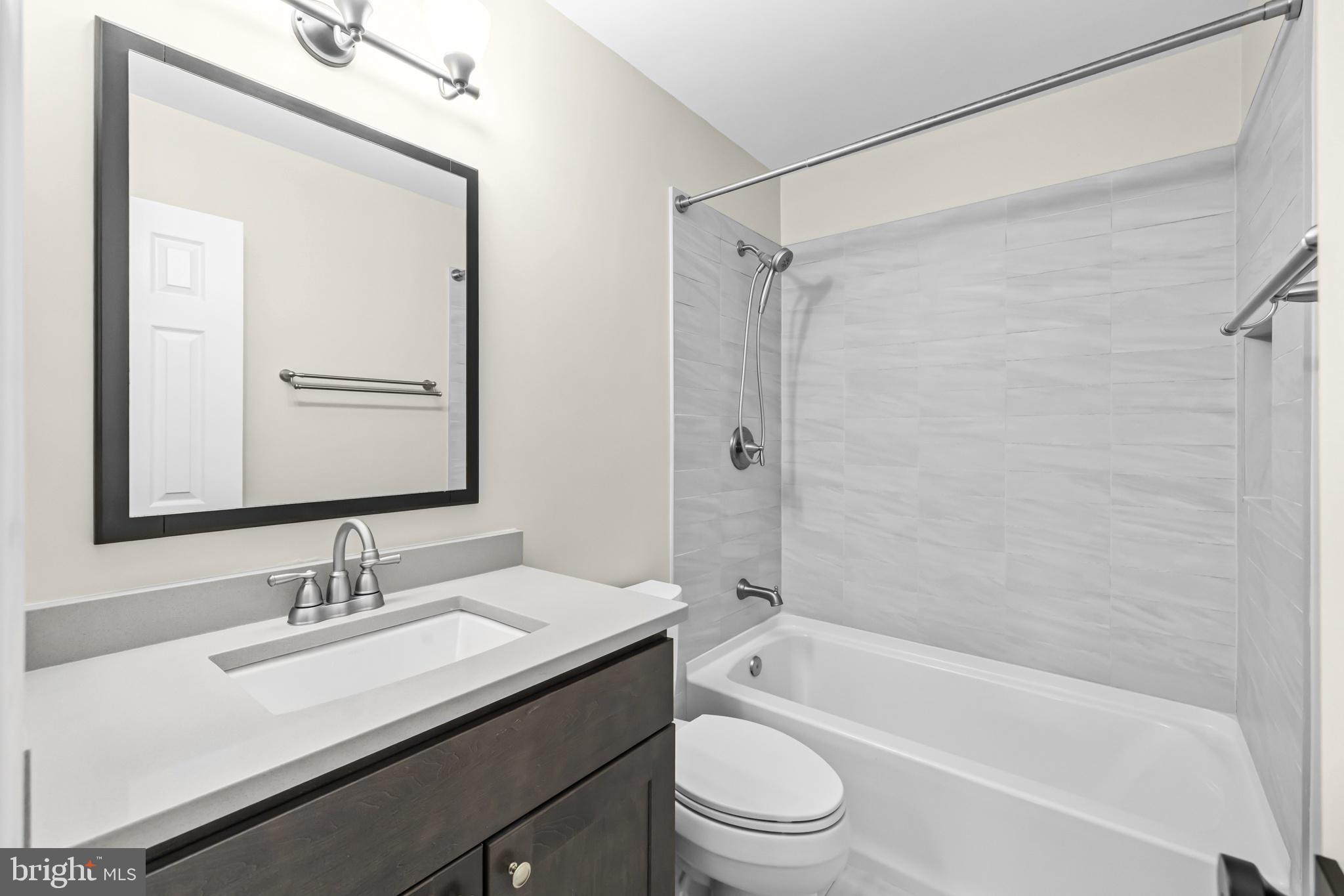 ARMFIELD FARMS - Residential