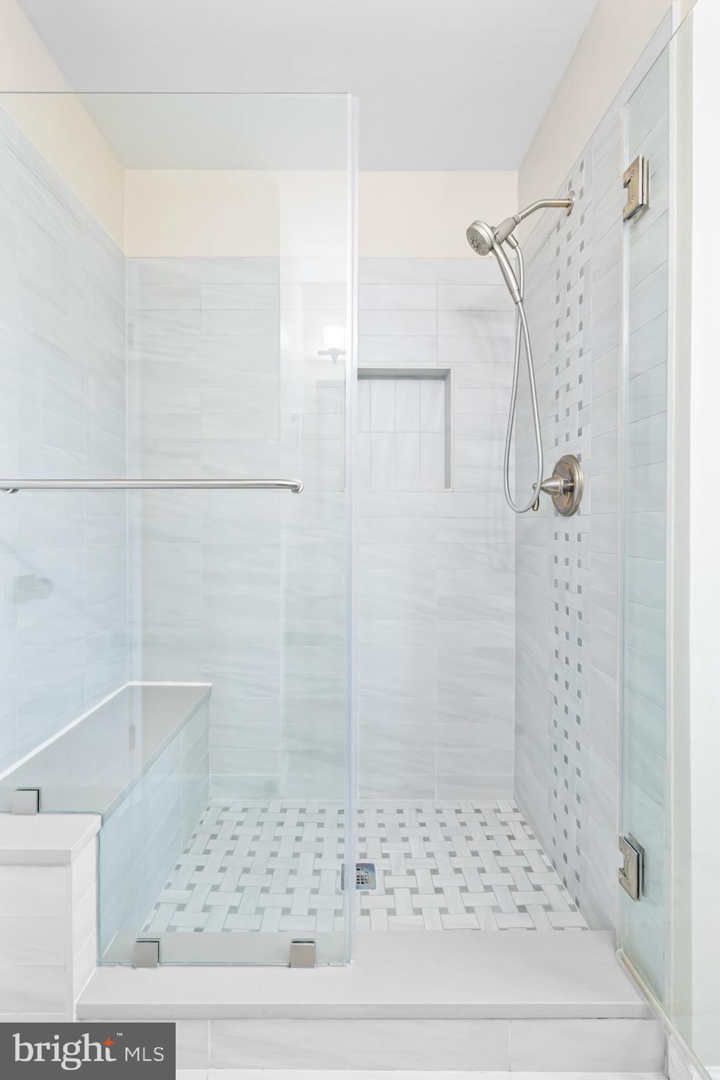 ARMFIELD FARMS - Residential