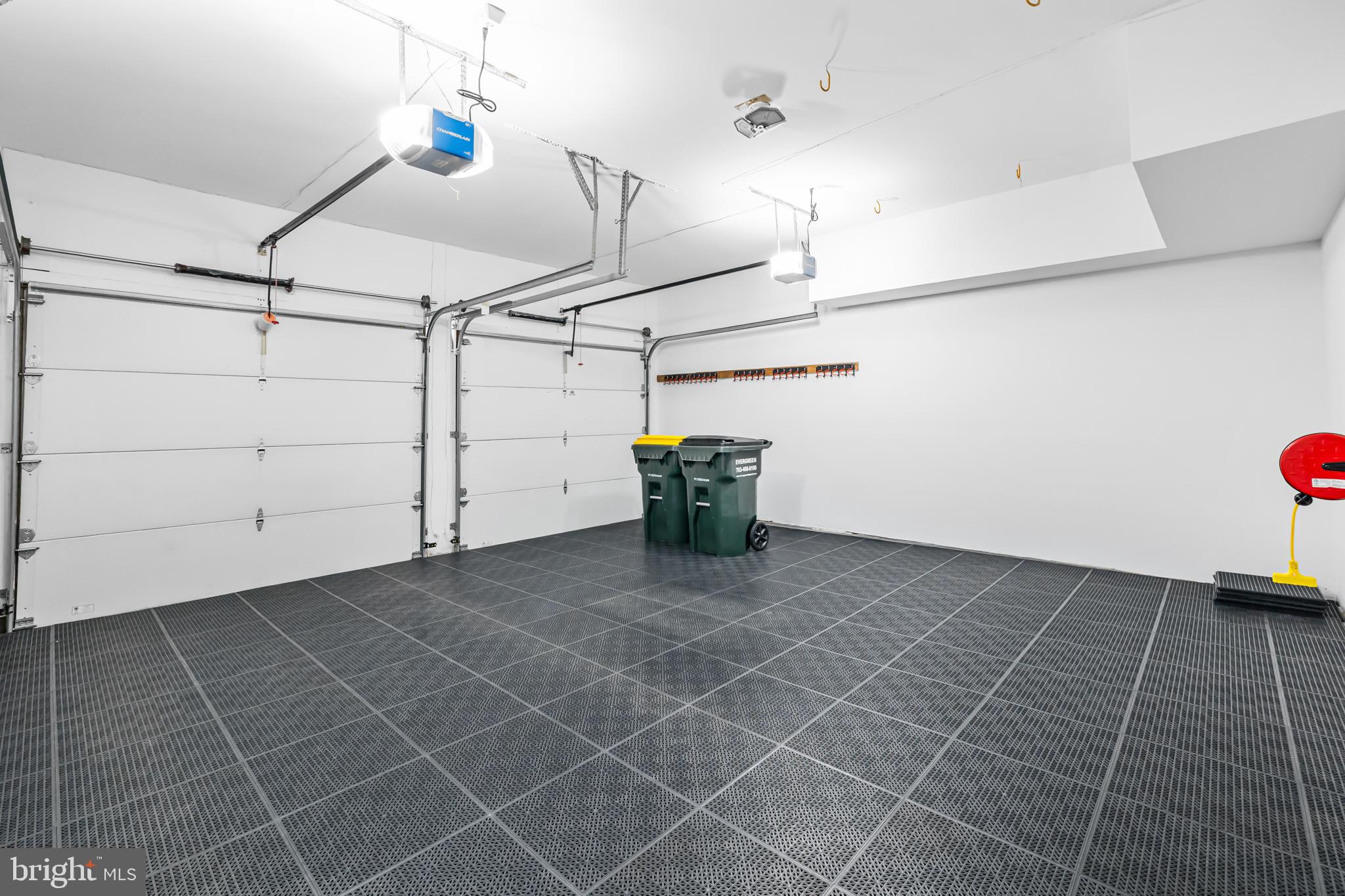 ARMFIELD FARMS - Residential