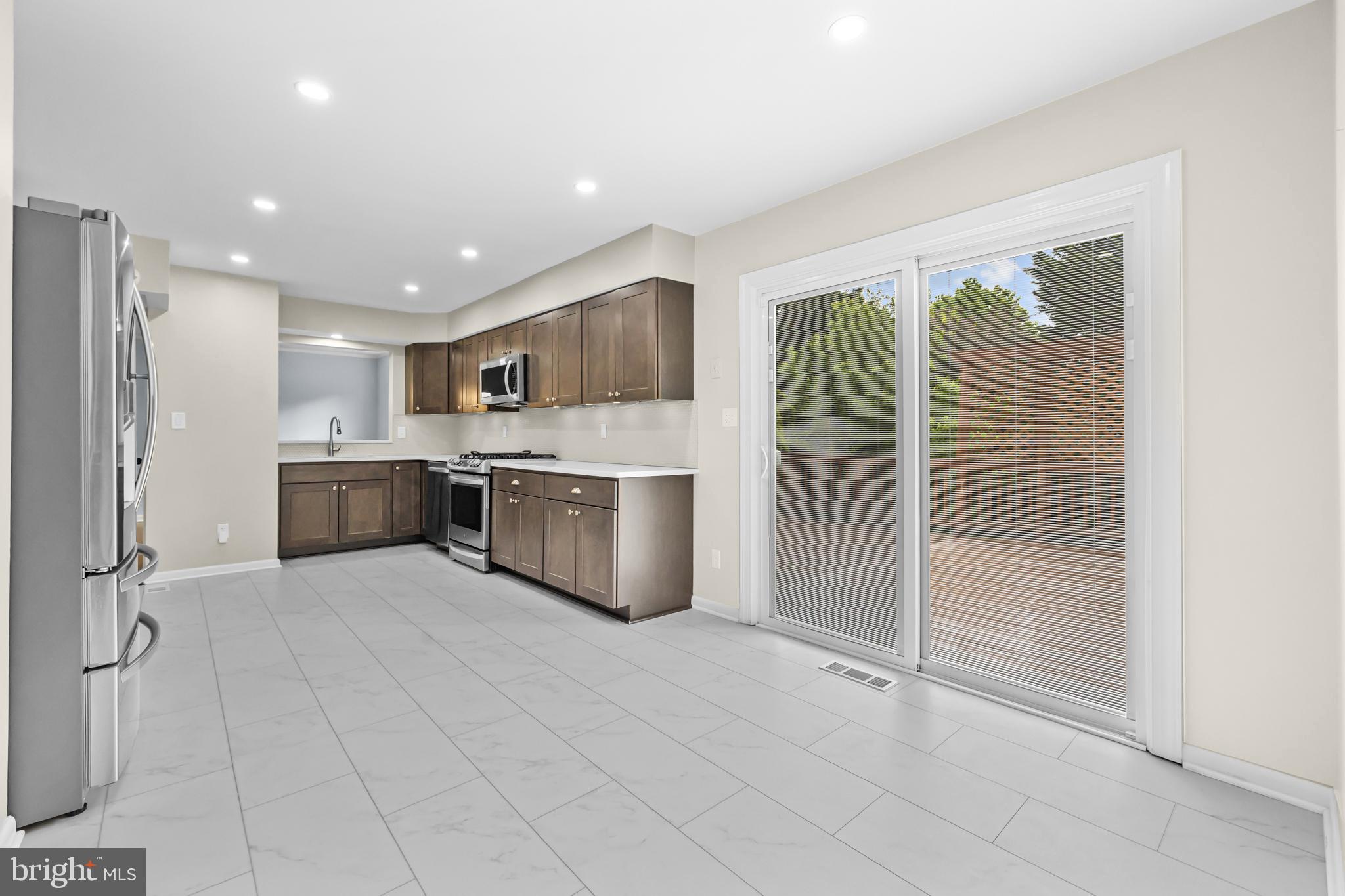 ARMFIELD FARMS - Residential