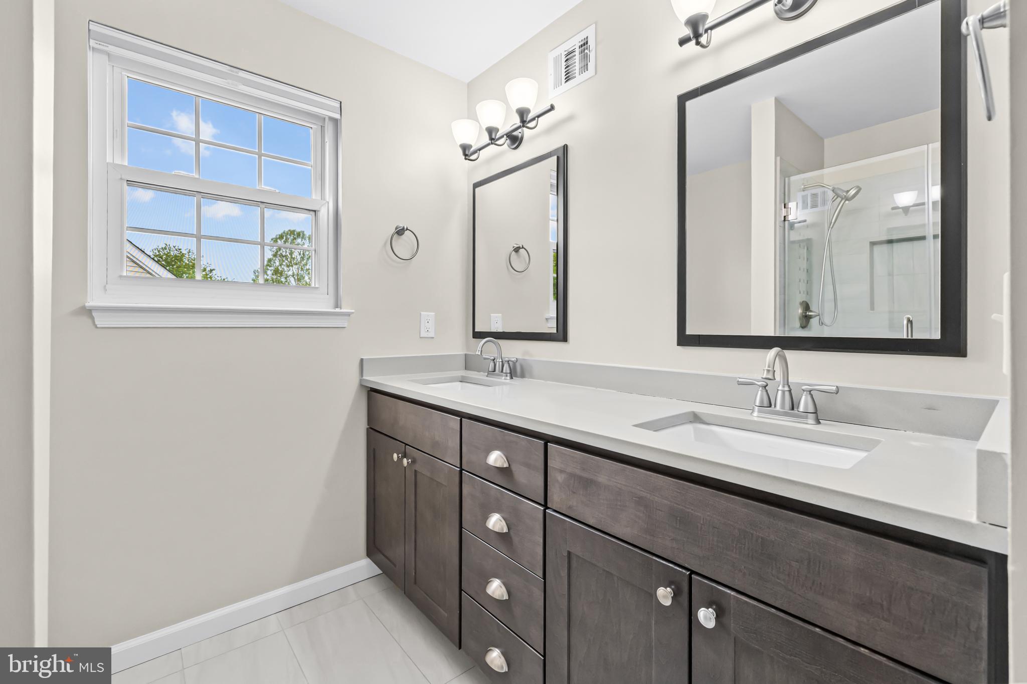 ARMFIELD FARMS - Residential