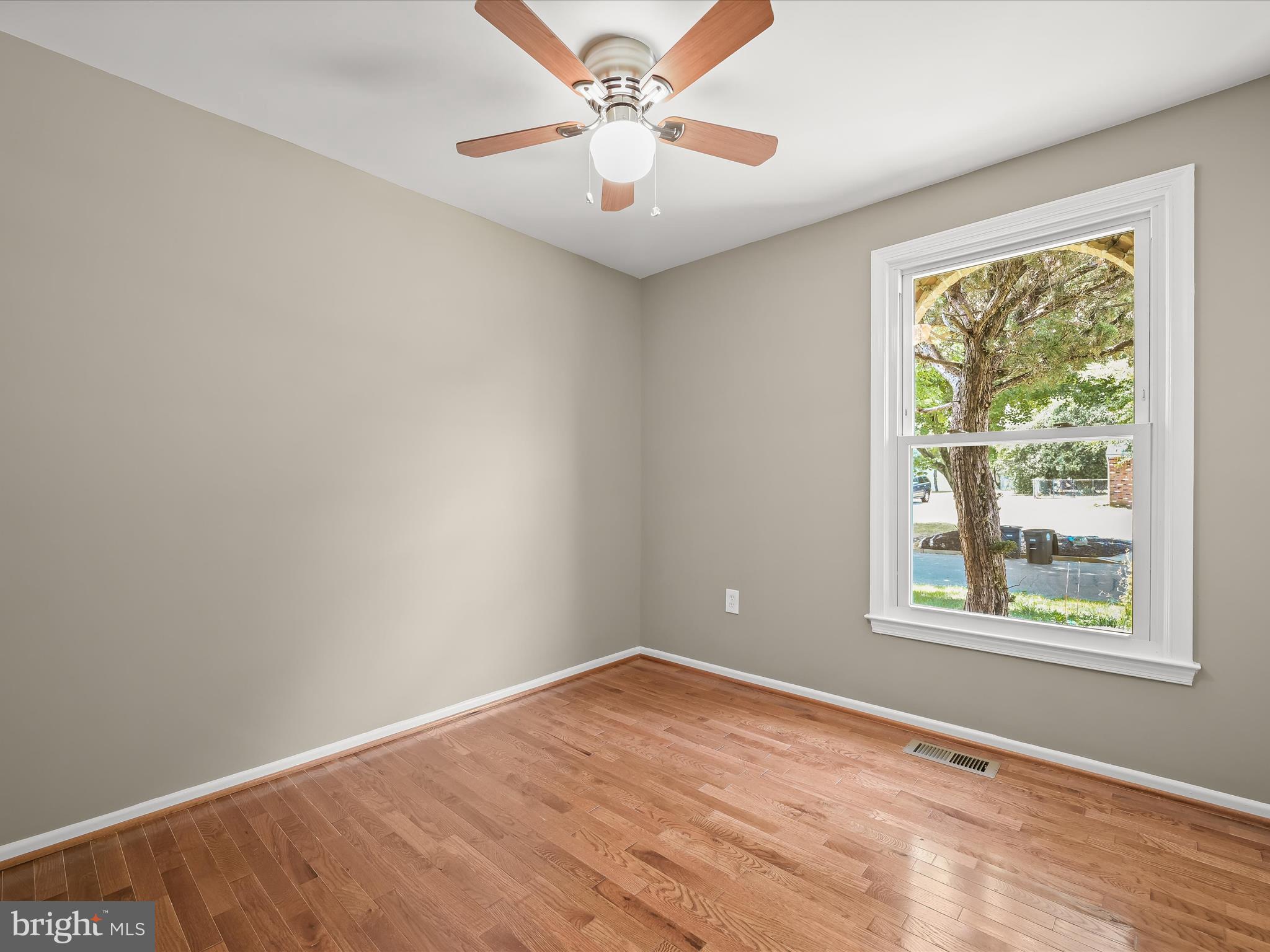 RAMBLING HILLS - Residential