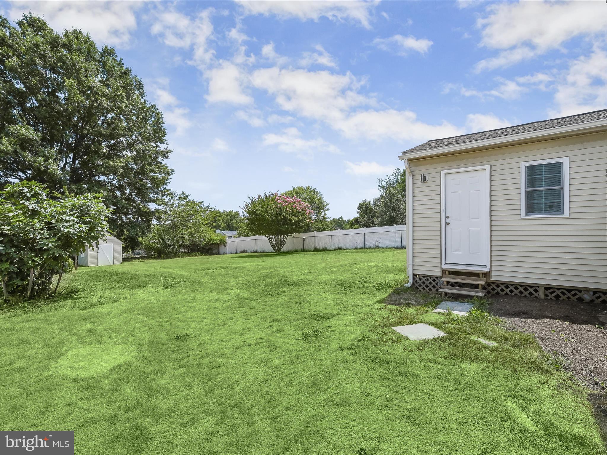 RAMBLING HILLS - Residential