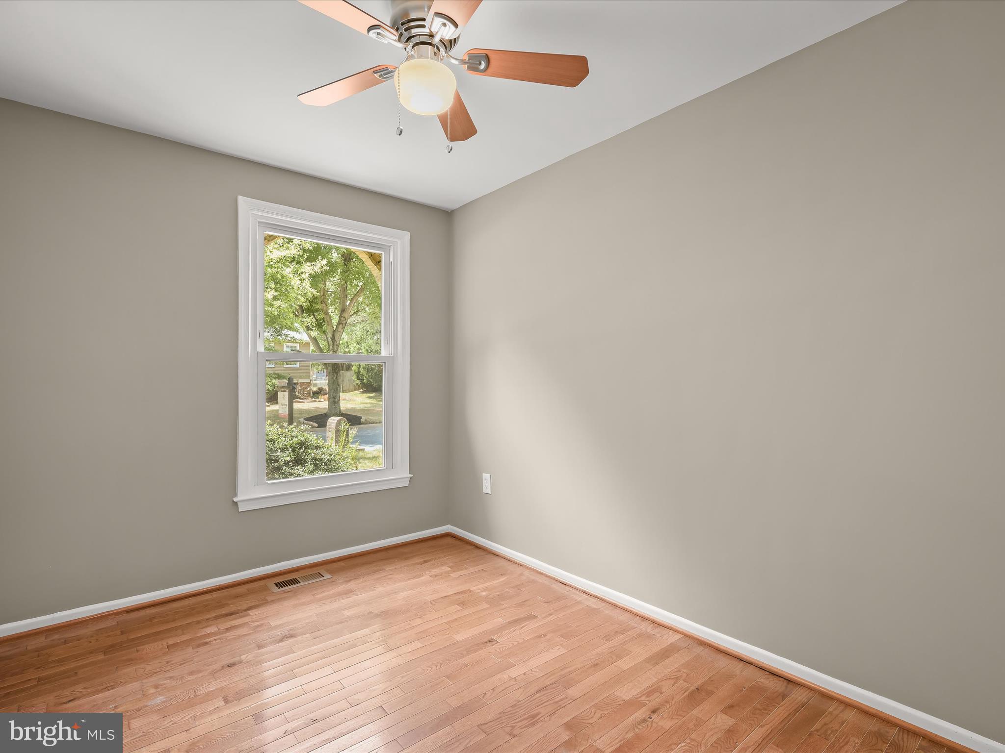 RAMBLING HILLS - Residential