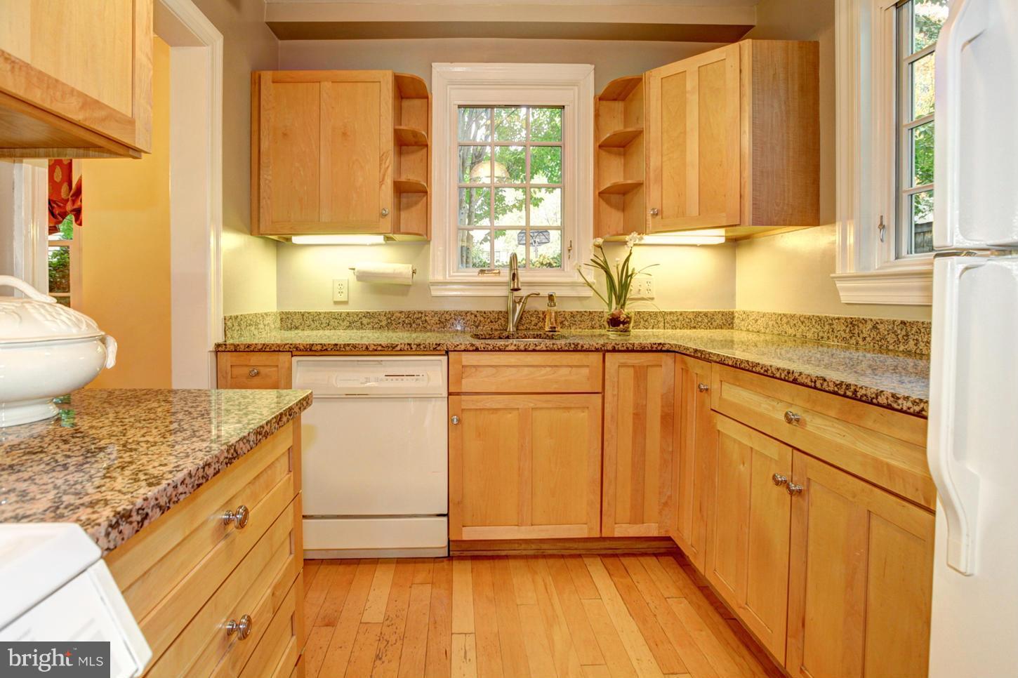 CHEVY CHASE - Residential