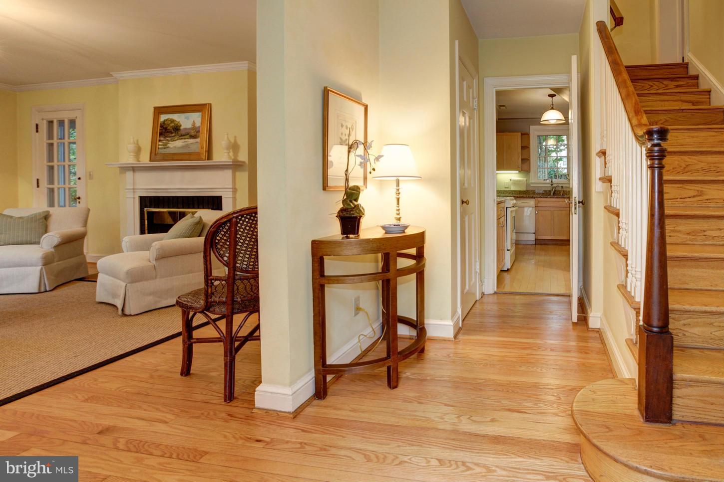 CHEVY CHASE - Residential