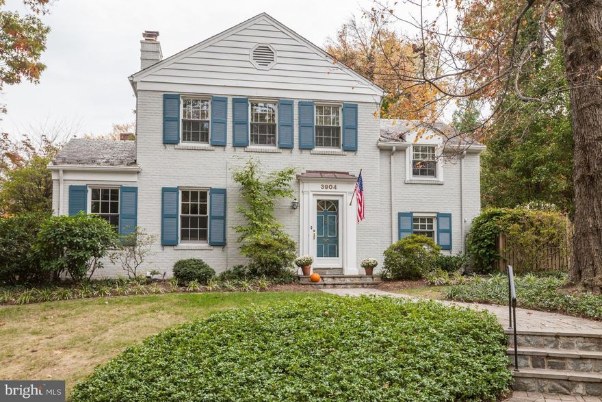 New price! Open House Sun, 12/14 2-4. Beautifully ren. + maintained colonial with many "green" features: Pella double pane windows, tankless water heater.  Freshly painted exterior, prof. landscape design, parking.  Kitchen features granite counters + custom cabs, ren. master bath with designer shower, rad. heat floor.  Custom built-ins, bay window, ample storage. Walk to shops, dining, metro bus.