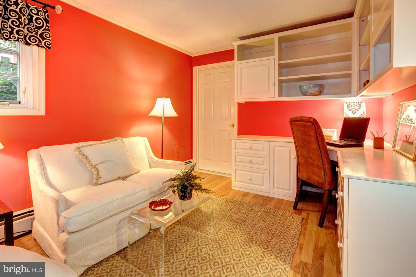 CHEVY CHASE - Residential