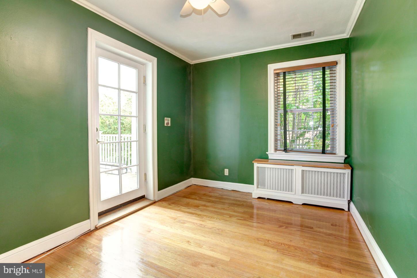 CHEVY CHASE - Residential