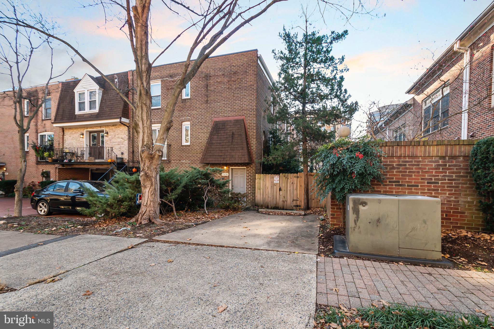 THE FEDERAL RIDGE - Residential