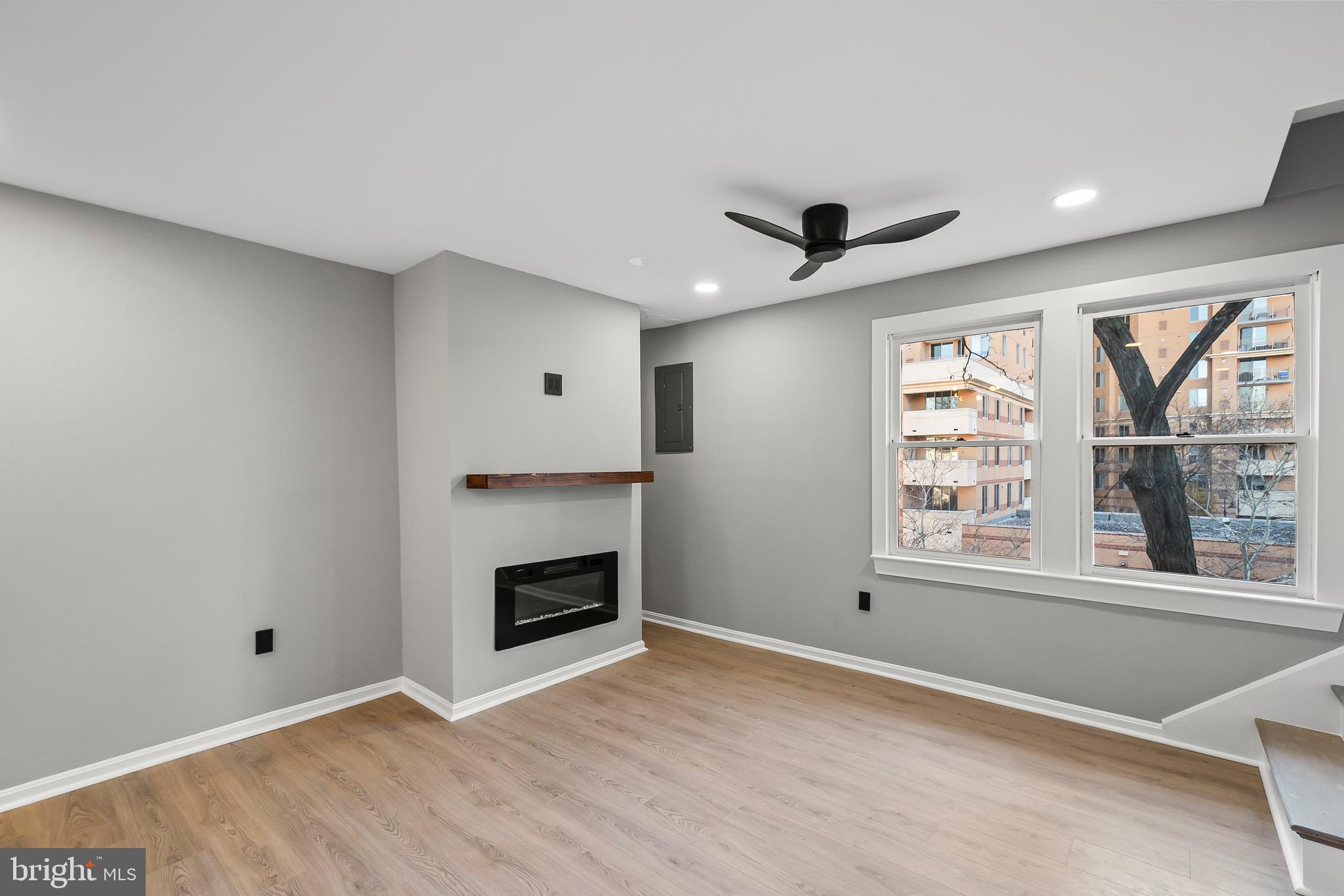 THE FEDERAL RIDGE - Residential