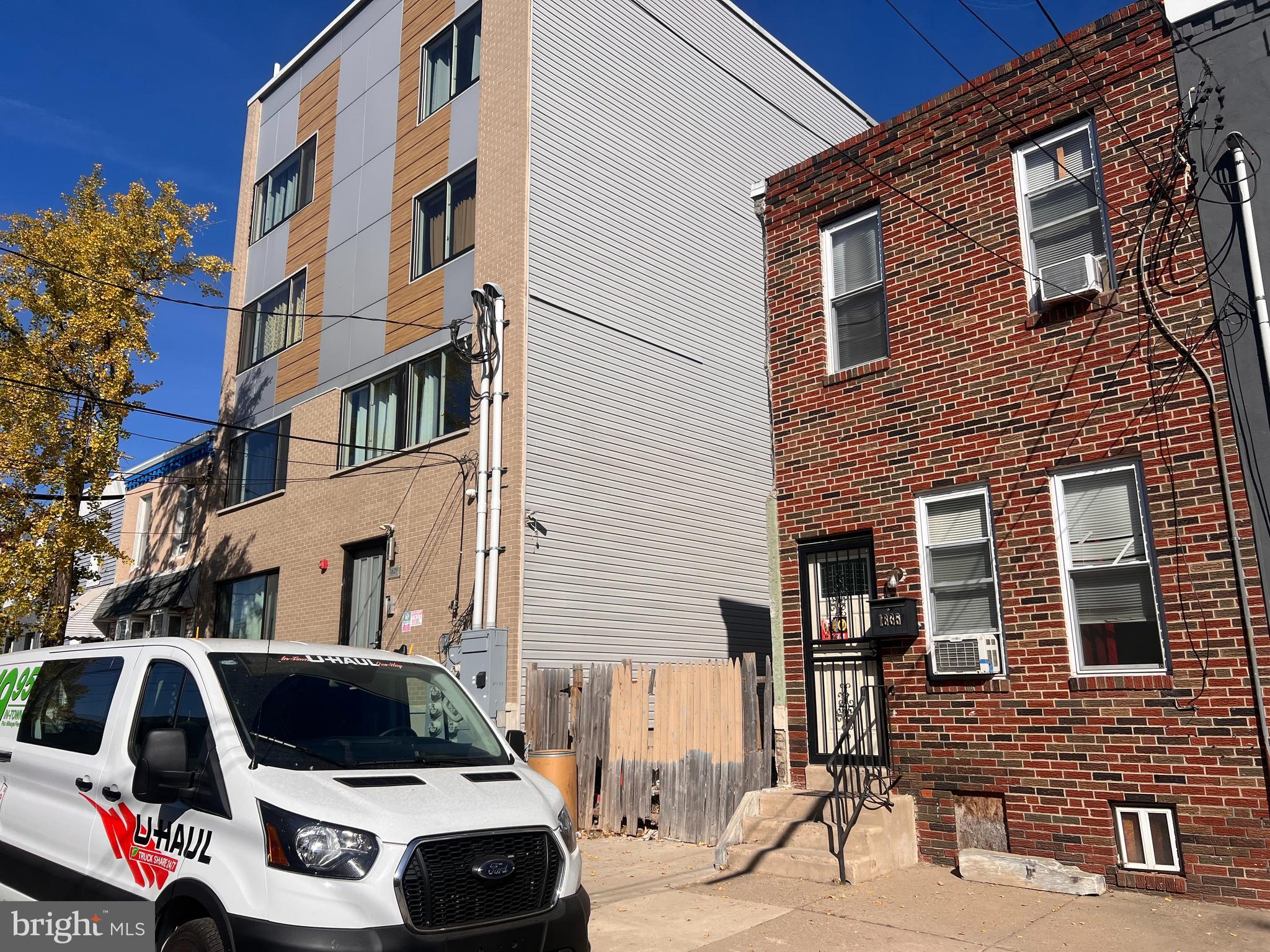 92 feet deep, buildable residential zoned lot located in East Kensington, one of the hottest areas for development. Situated just a few blocks from Fishtown and Frankford Ave, this is the next pocket in the19125 zip code that has been exploding in recent years. This neighborhood is close to public transportation making it an easy commute to center city, and has several new incredible restaurants and cafes within a few block radius, including Little Walters that was just named one the best new restaurants in America by the New York Times, as well as Picnic, Post Haste, and Fiore. Your architect can create a 3 story, 4 bedroom single family home and you will still have enough room for a large rear garden. Don't miss out on this opportunity to invest in this area.