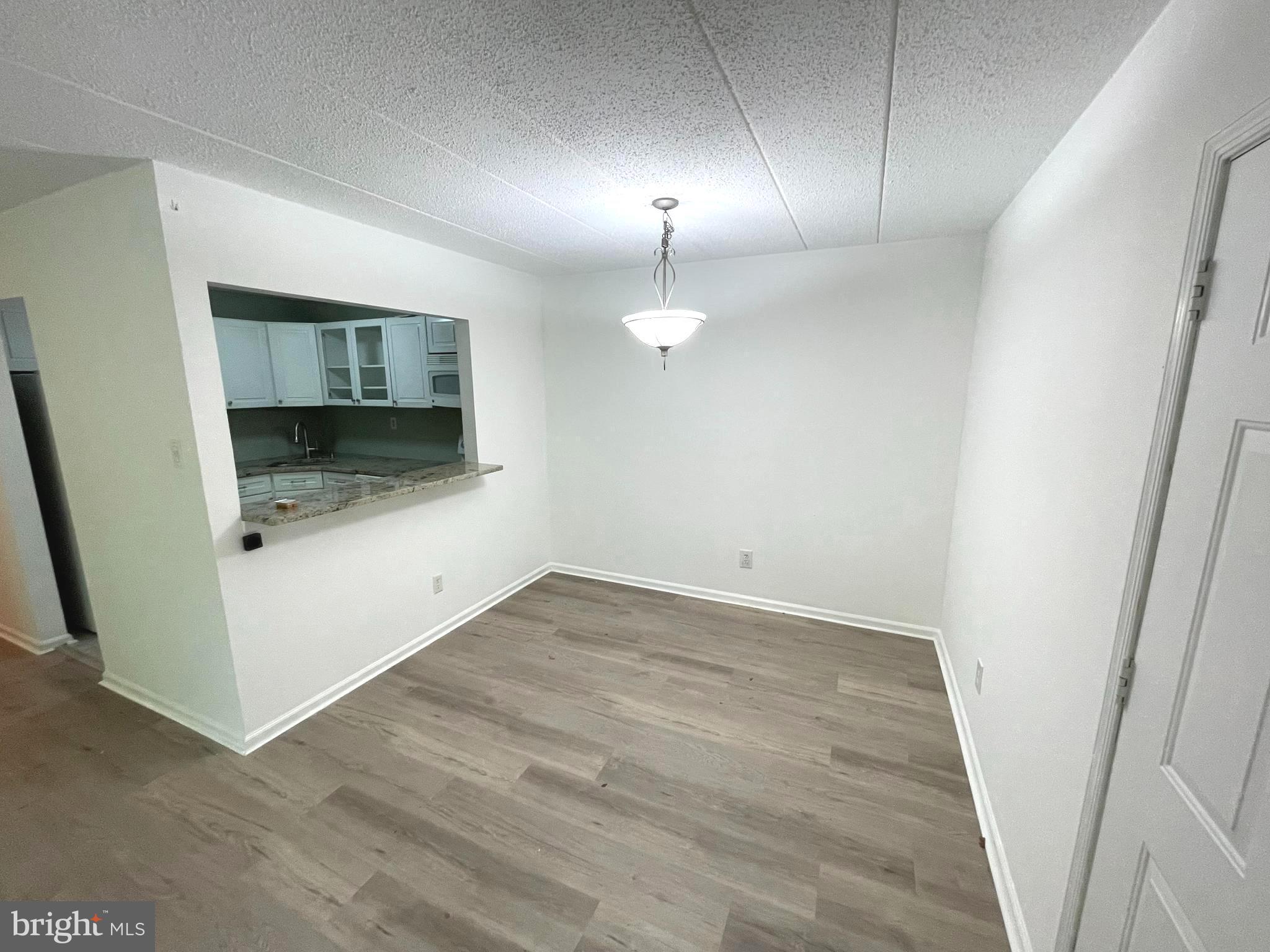 CHESTERBROOK - Residential Lease