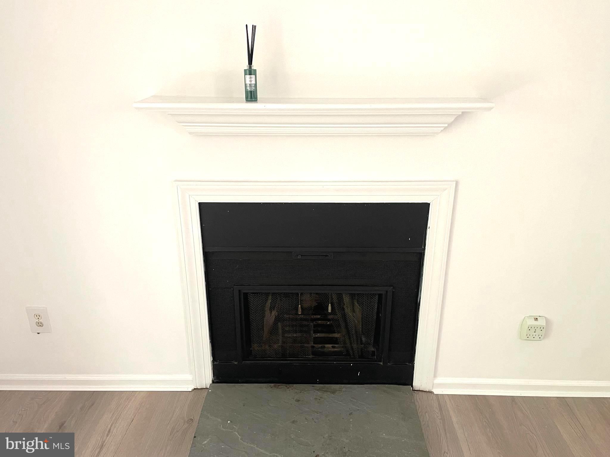 CHESTERBROOK - Residential Lease