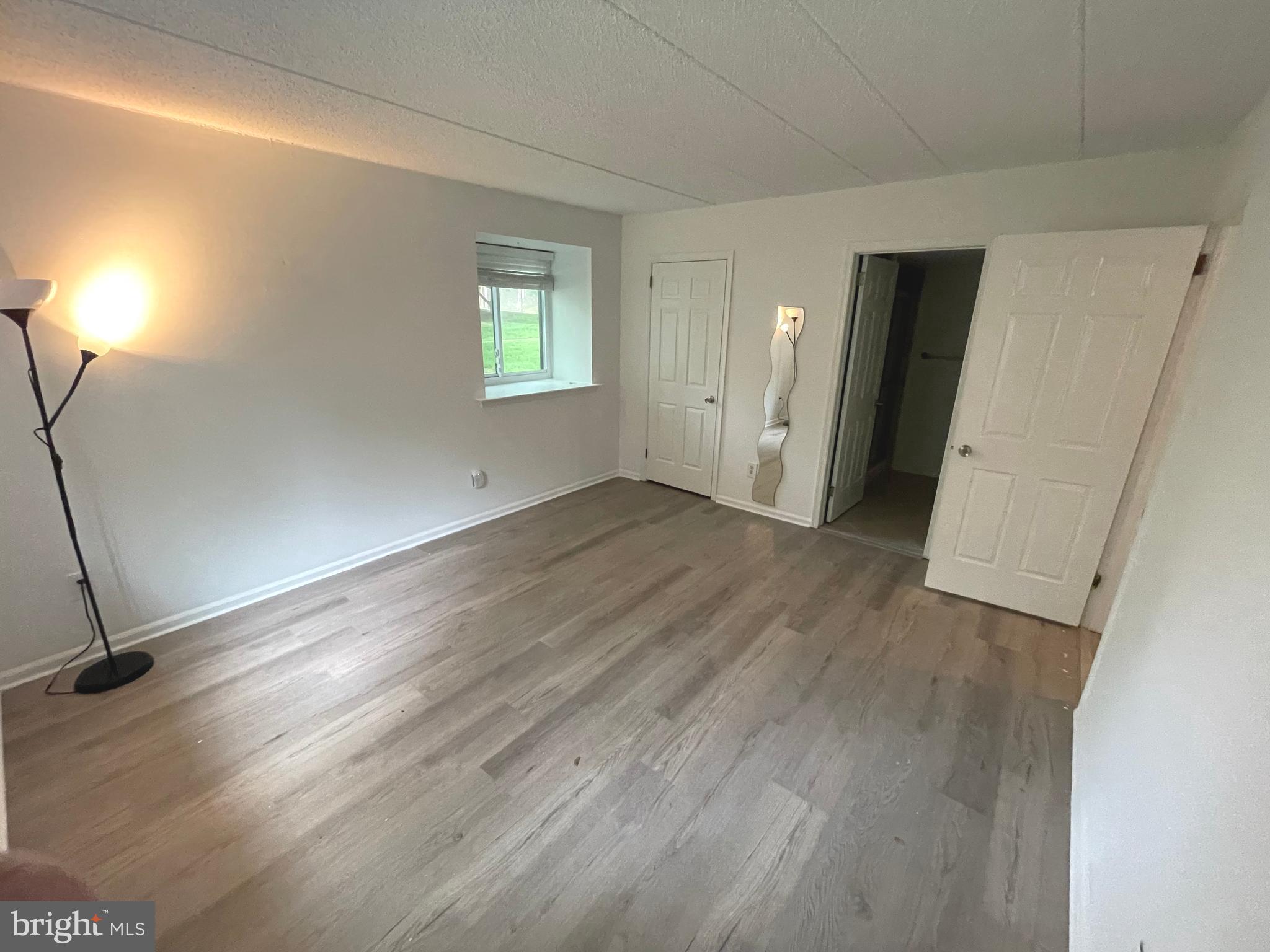 CHESTERBROOK - Residential Lease