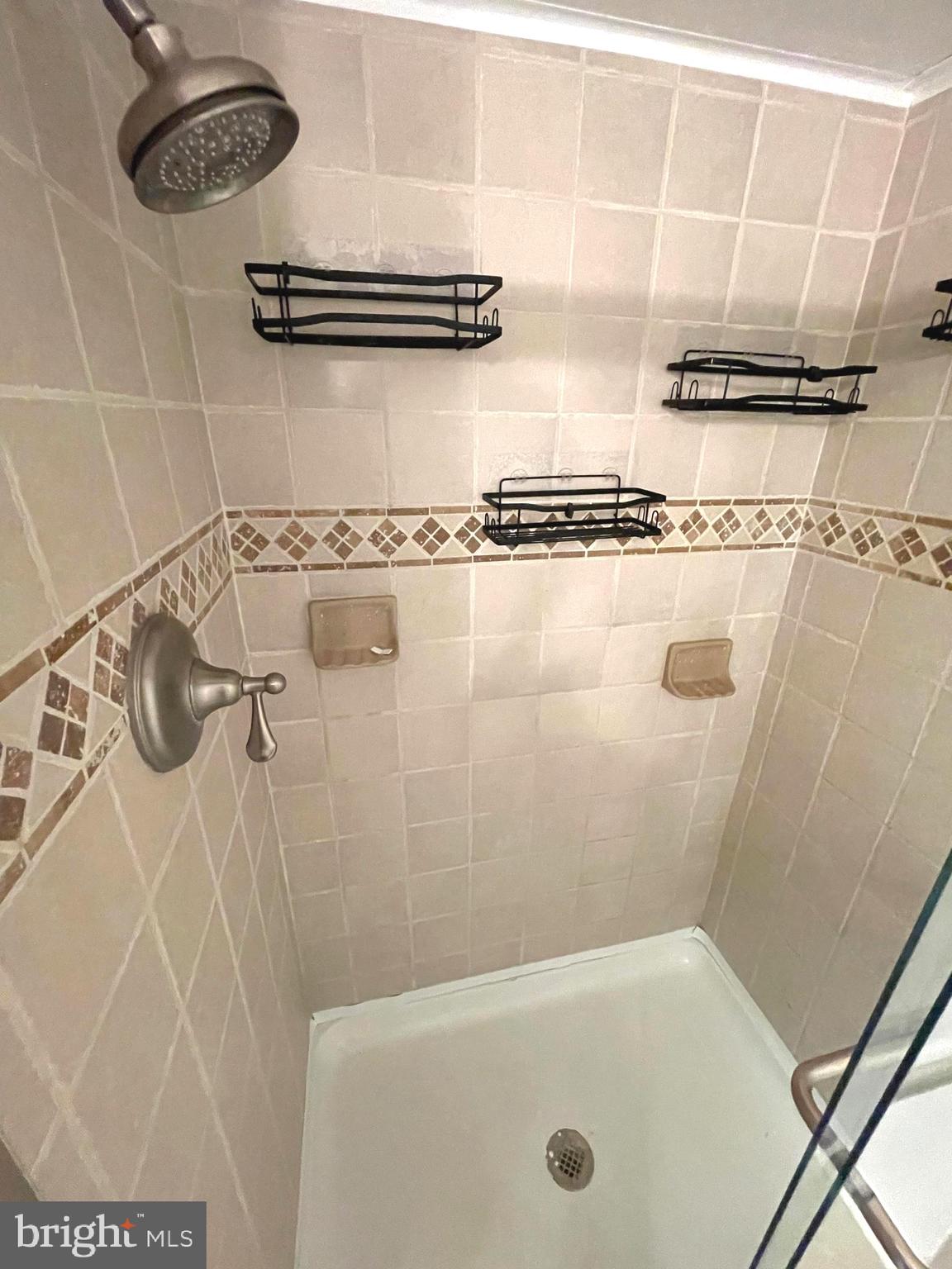 CHESTERBROOK - Residential Lease