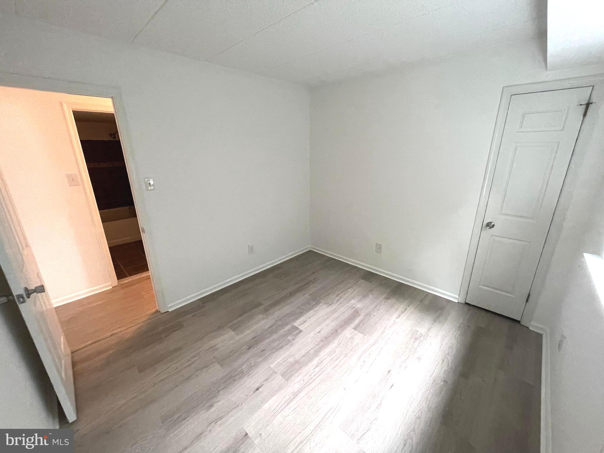 CHESTERBROOK - Residential Lease