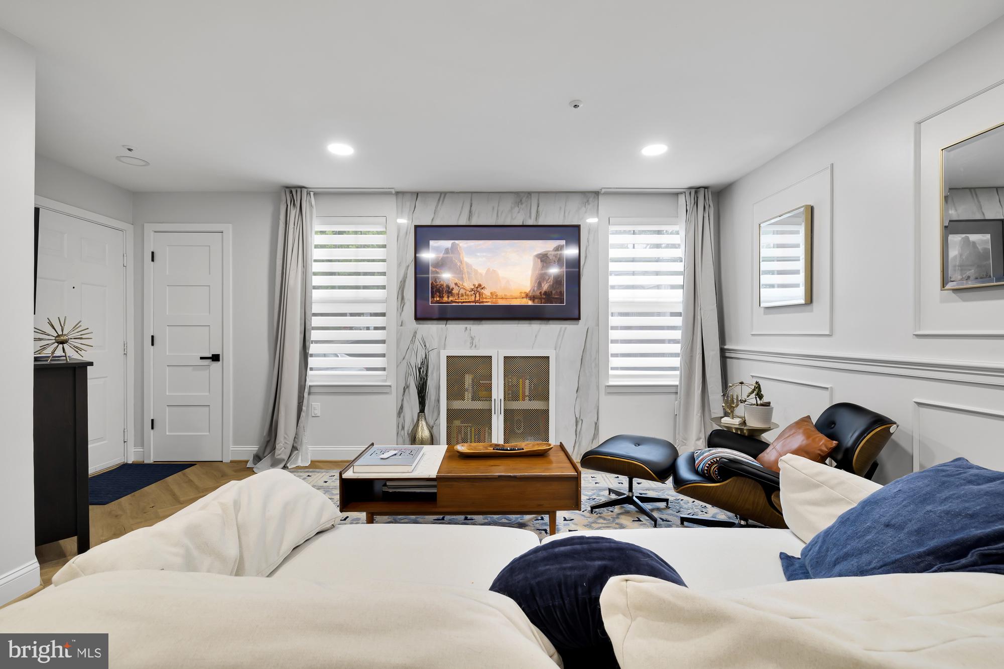 LILLIAN COURT AT TYSONS 11 - Residential Lease