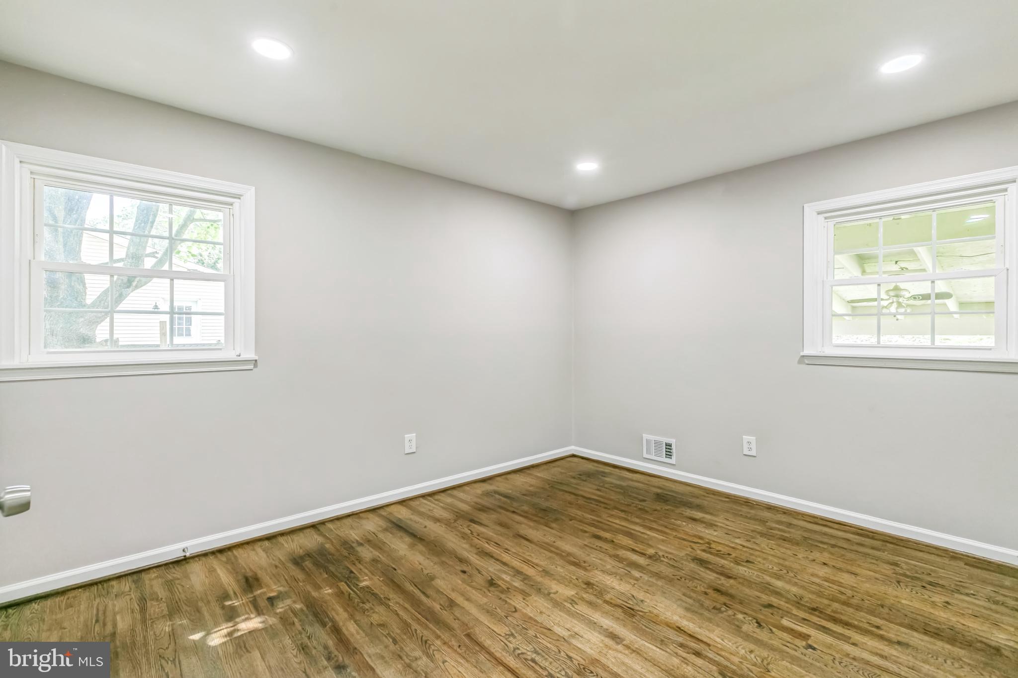 POHICK ESTATES - Residential