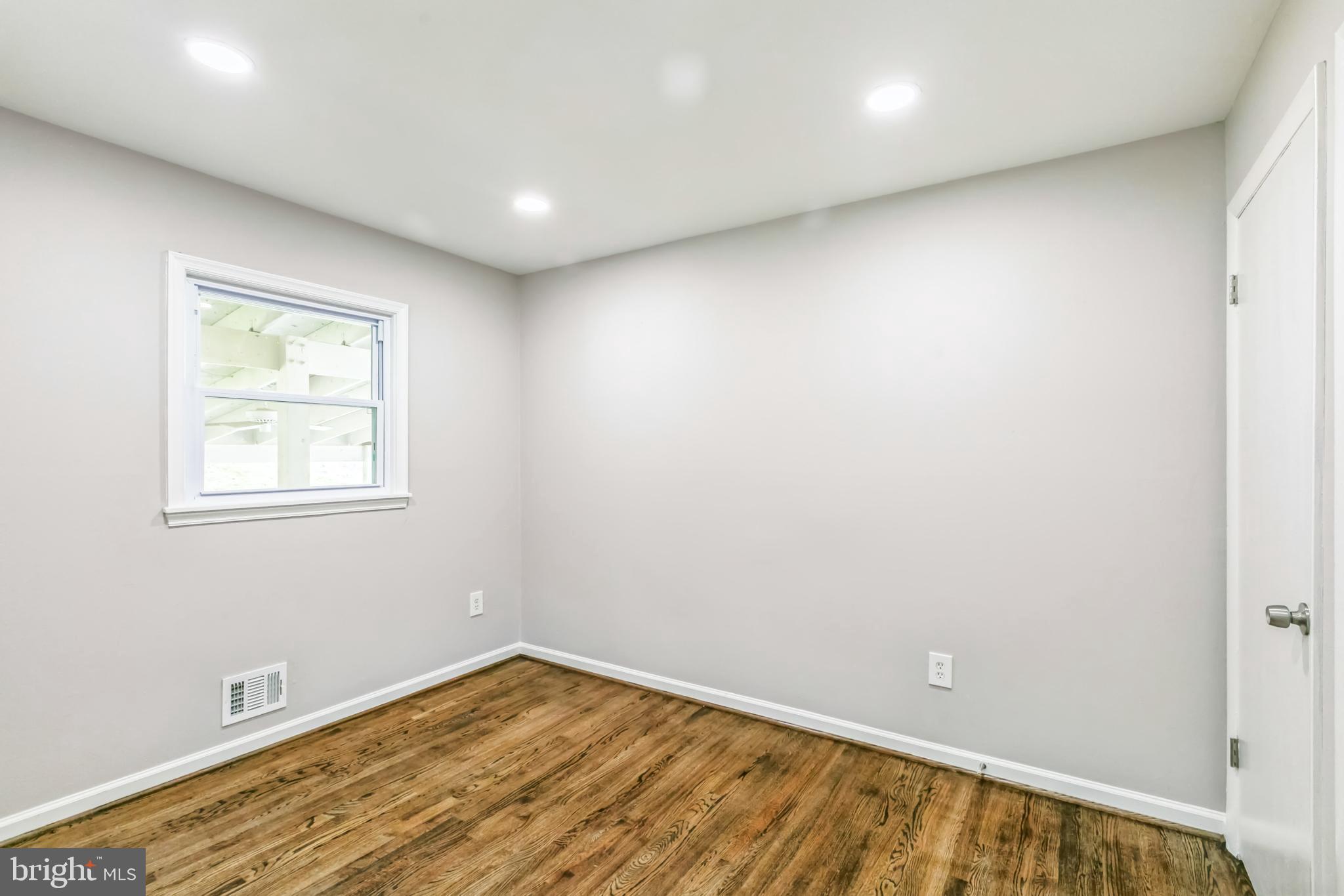 POHICK ESTATES - Residential