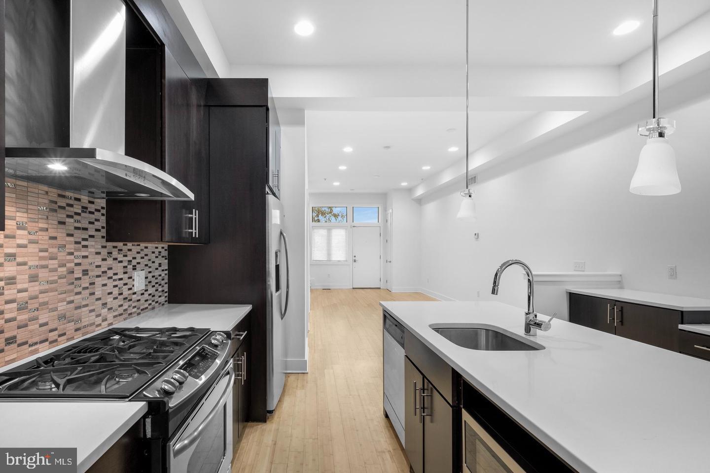 412 N Front St – A Stunning Old City Home with GATED PARKING. This exceptional 3-bedroom, 2.5-bath home in Old City has it all, including the rare convenience of gated parking. First Floor: A dramatic OPEN-CONCEPT living and dining area flows seamlessly into a chef’s kitchen, complete with a fabulous BREAKFAST BAR. Second Floor: Features two spacious bedrooms and a beautifully designed bathroom. Primary Suite: A LUXURIOUS RETREAT with a spa-like bath. Top Level: An entertainer’s dream—perfect for spring and summer gatherings. Ideally located just 10 minutes from Jefferson, PA & Cooper Hospitals, with some of the best dining and entertainment OLD CITY AND NORTHERN LIBERTIES have to offer.