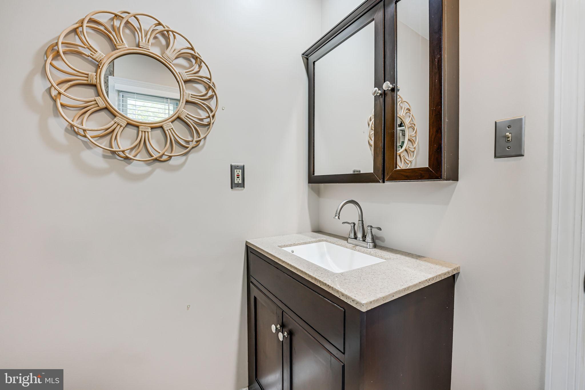 ORANGE HUNT ESTATES - Residential