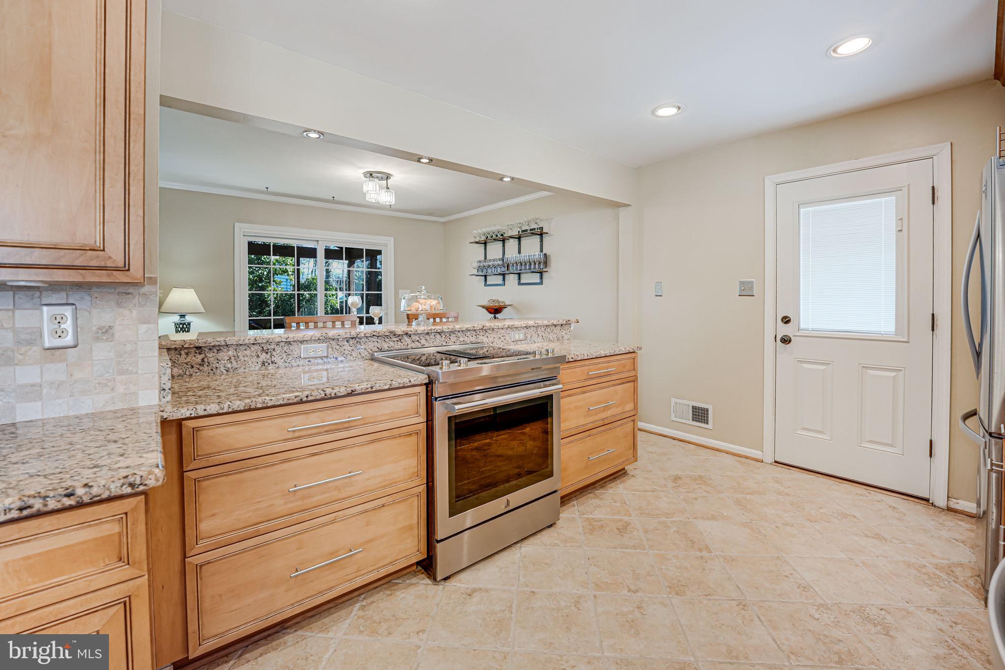 ORANGE HUNT ESTATES - Residential