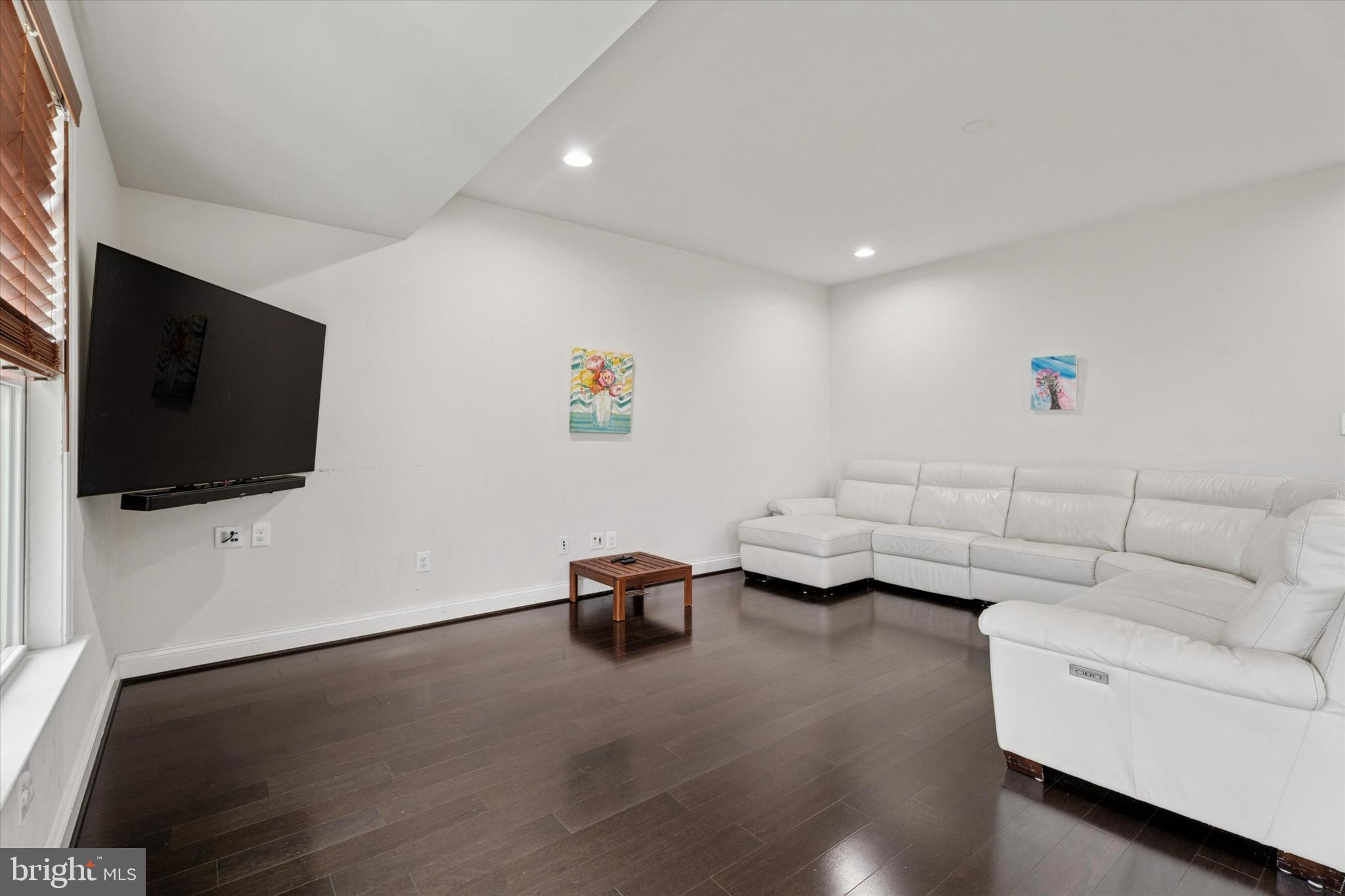 ATWATER - Residential Lease