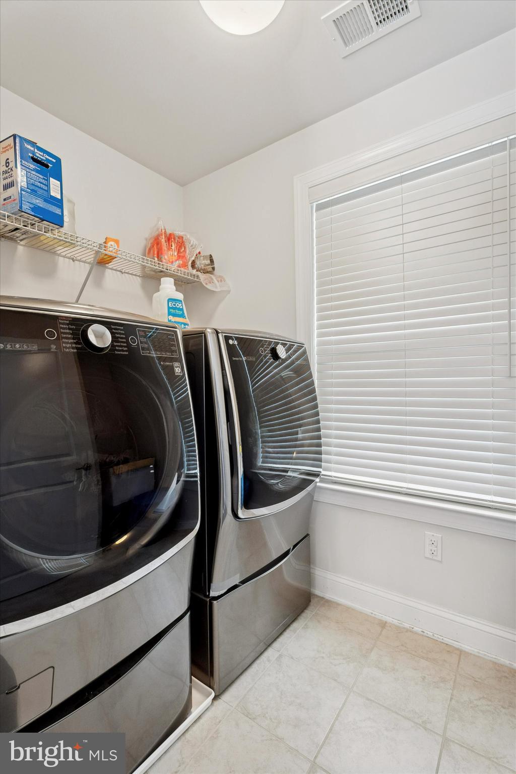 ATWATER - Residential Lease