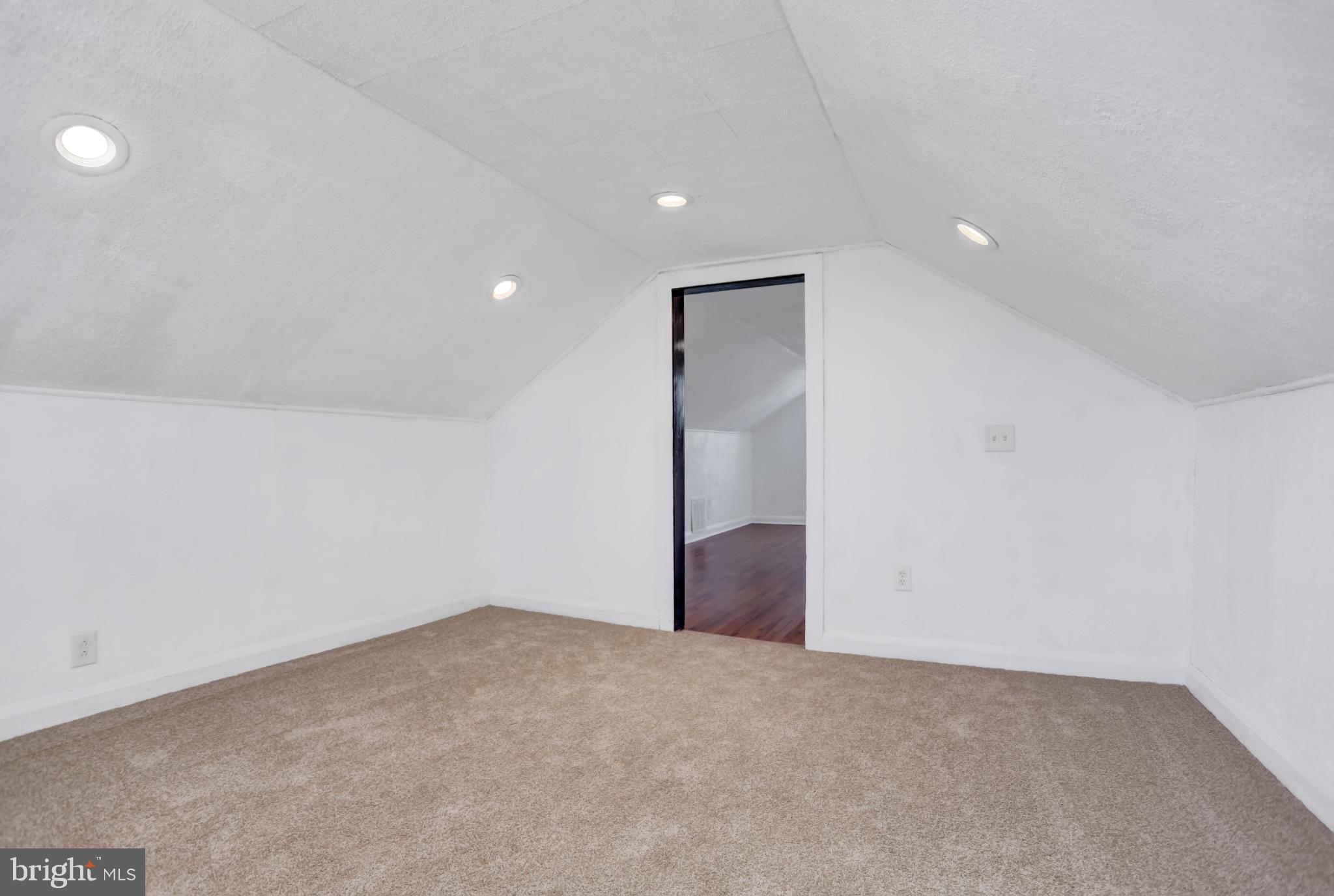 PARKVILLE - Residential