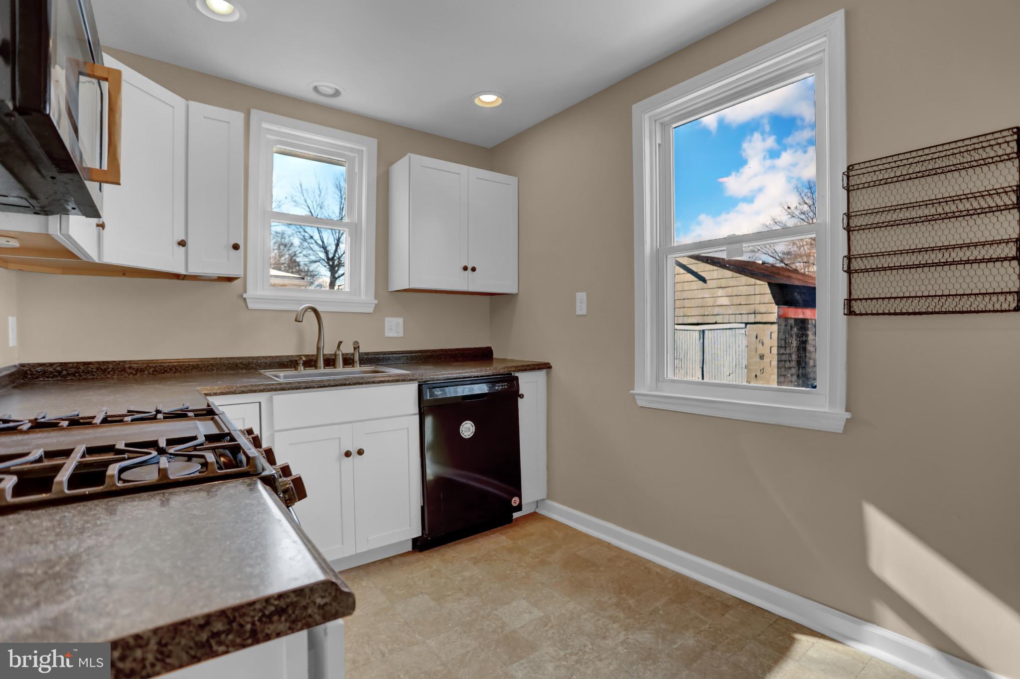 PARKVILLE - Residential