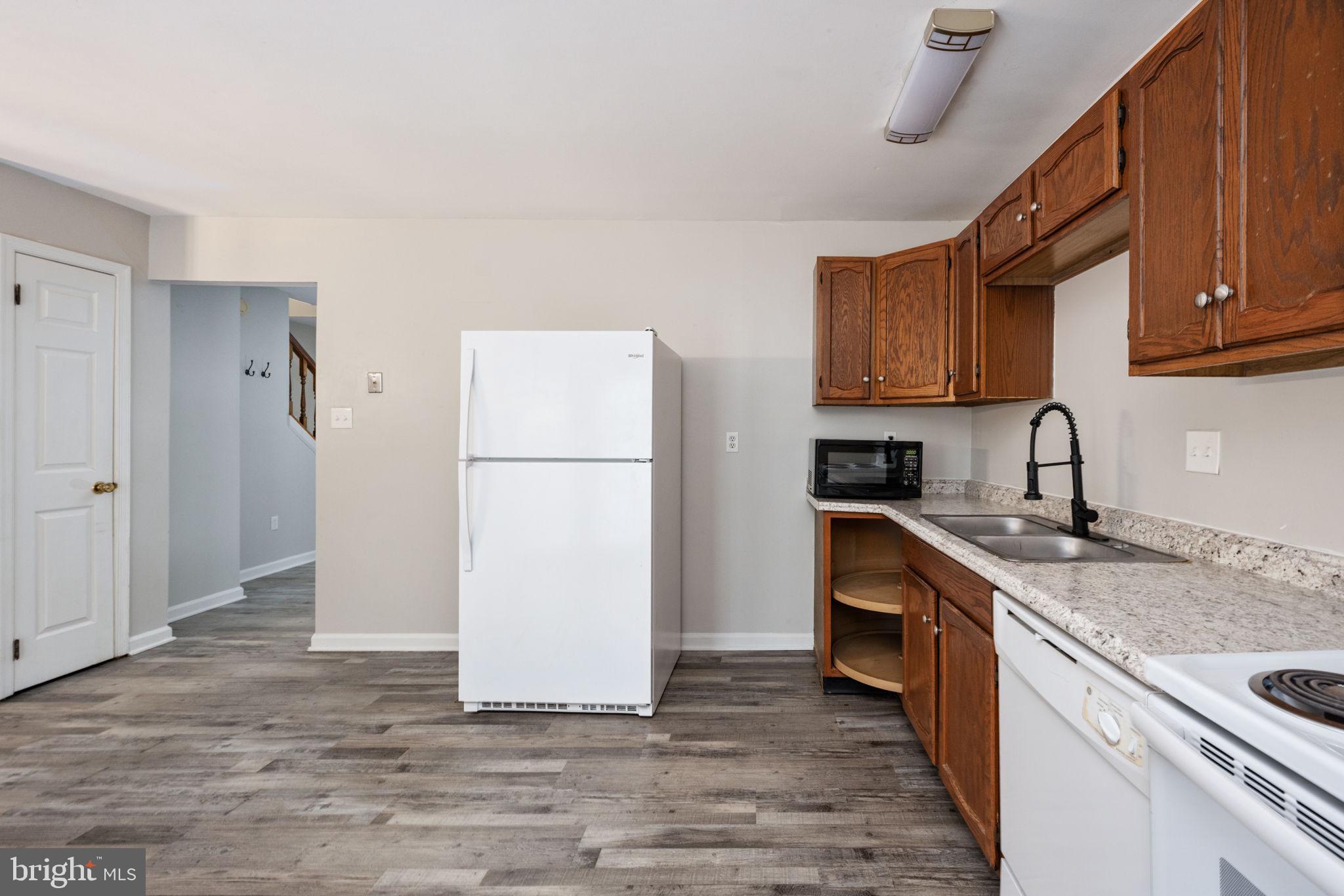 BREEZEWOOD FOREST EAST - Residential