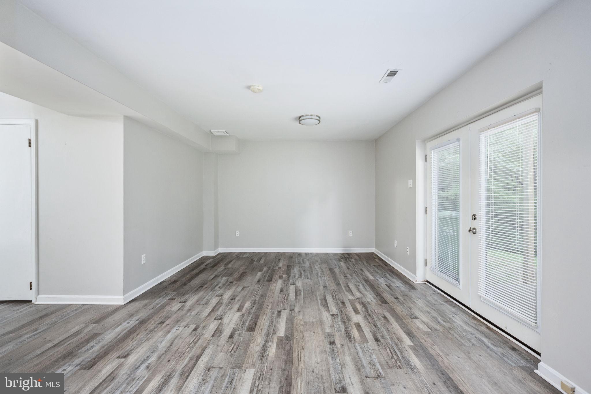 BREEZEWOOD FOREST EAST - Residential