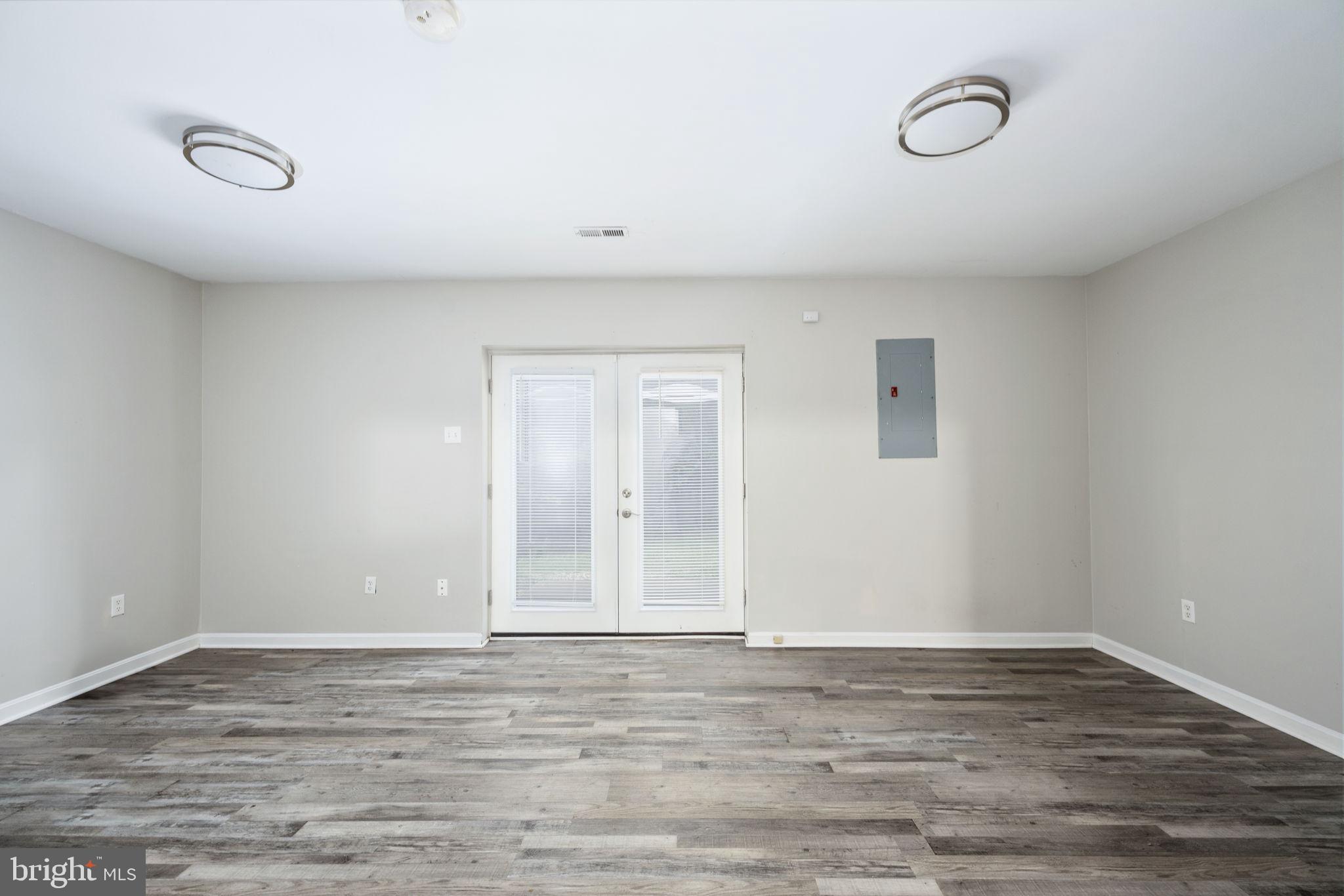 BREEZEWOOD FOREST EAST - Residential