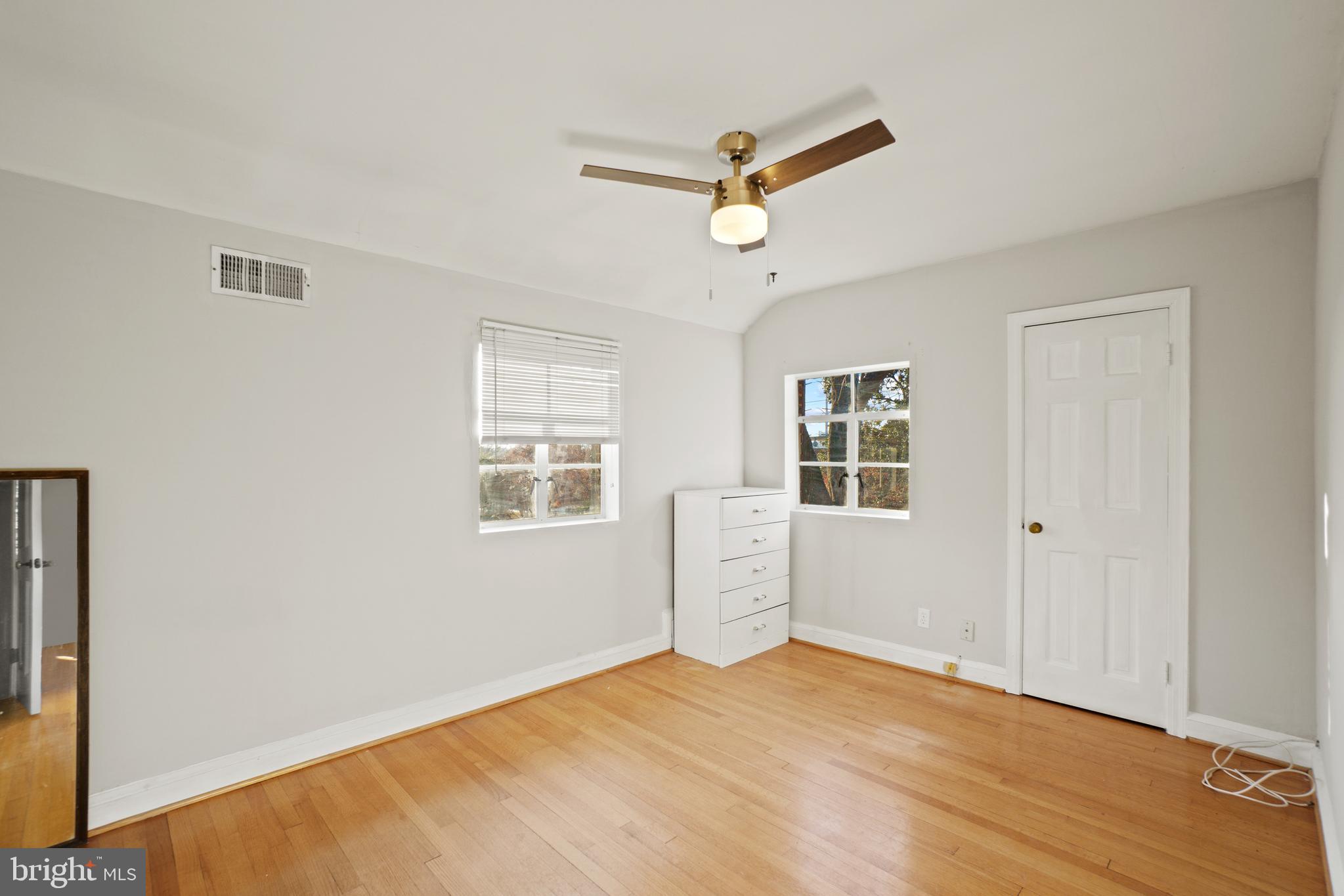 AURORA HILLS - Residential Lease