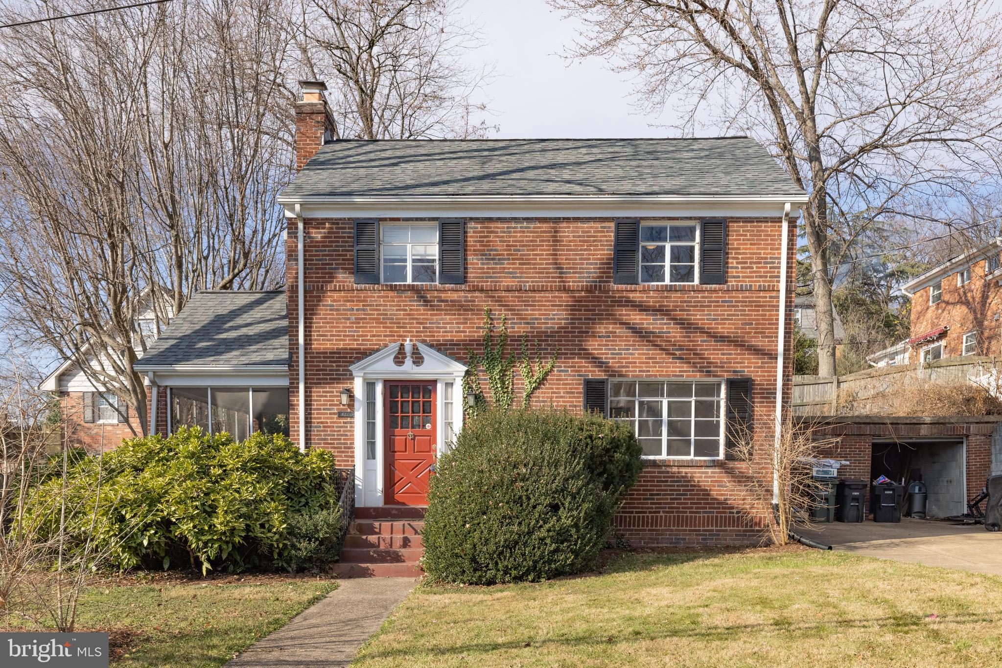 AURORA HILLS - Residential Lease